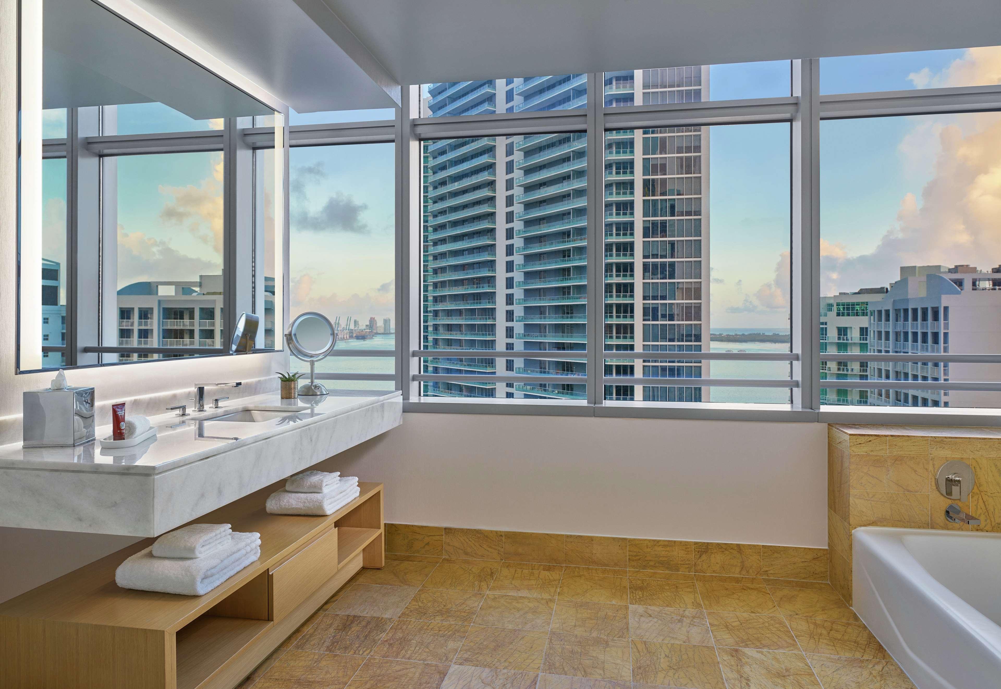 Hotel Aka Brickell Miami