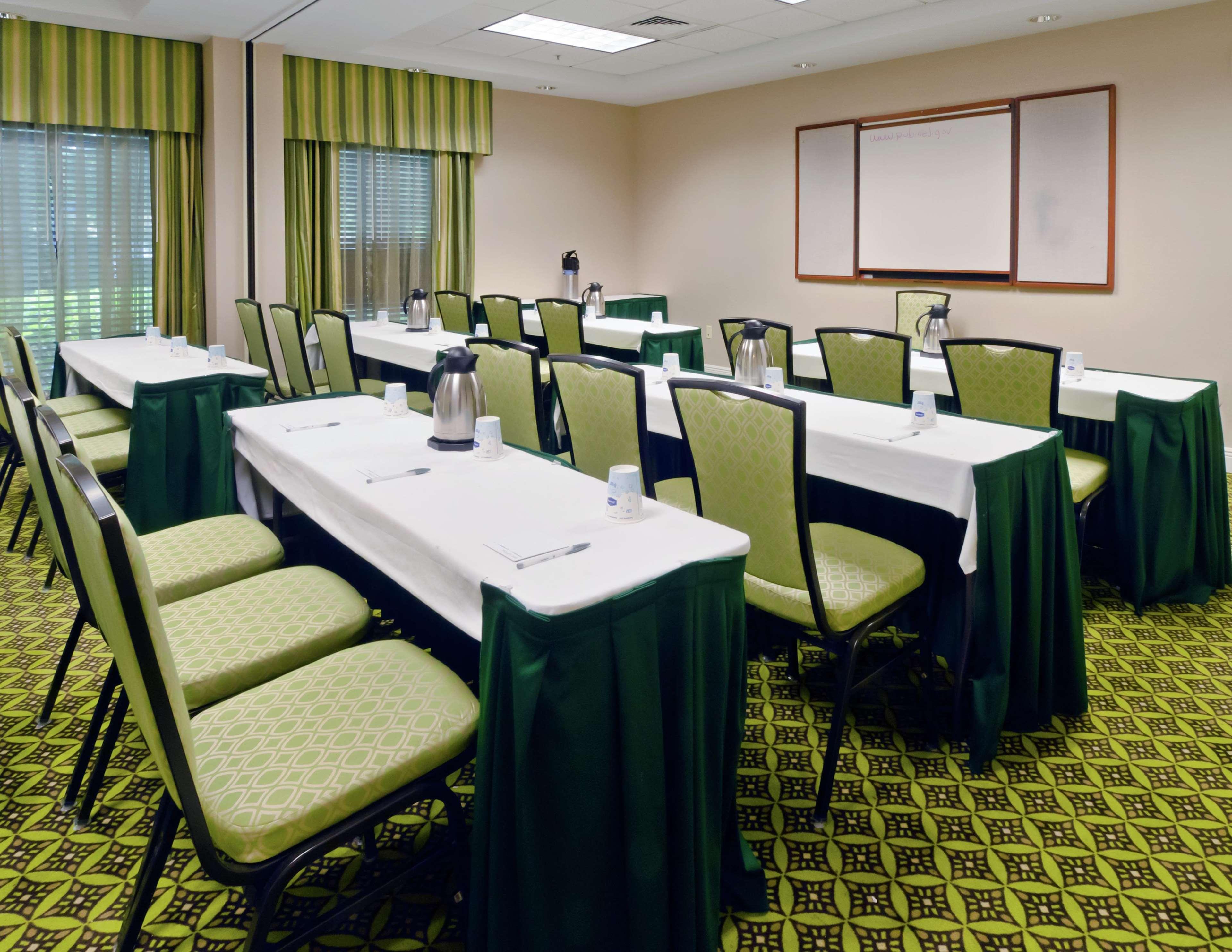 Hotel Hampton & Miami-doral Dolphin Mall