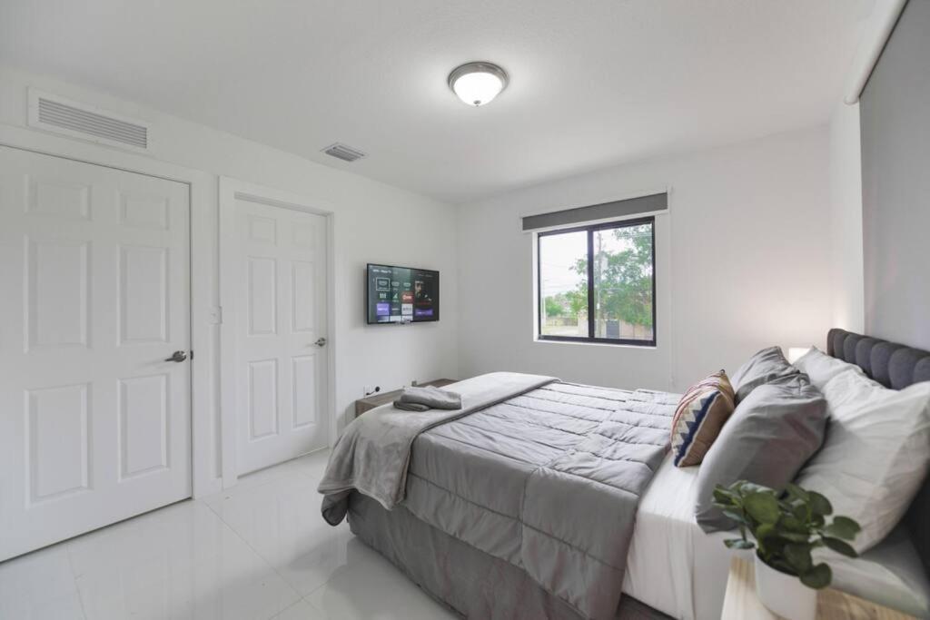 Brand New Duplex 3 Bedroom 2,5 Bathrooms With Parking Holiday home Miami