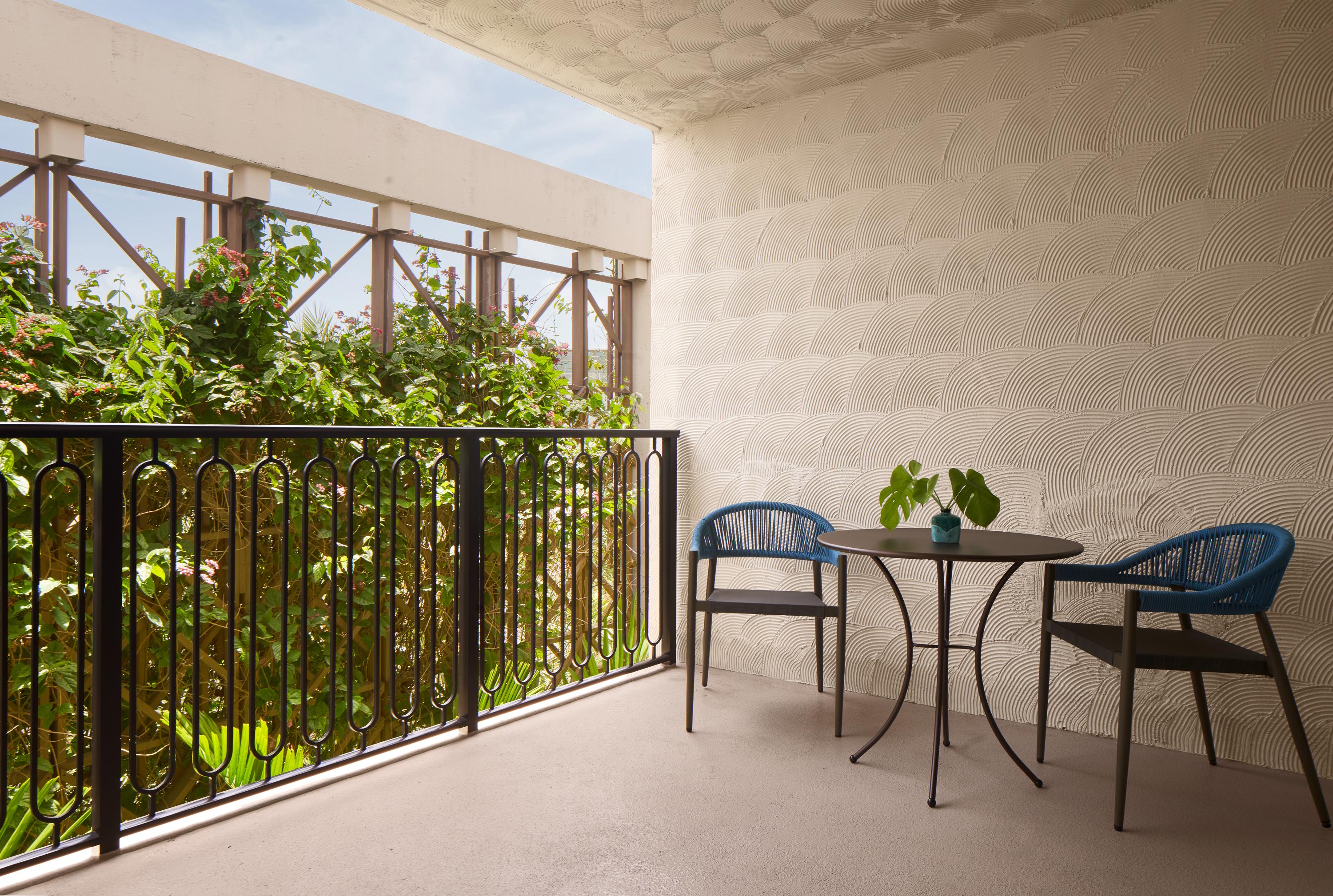 Mayfair House & Garden Hotel 5*