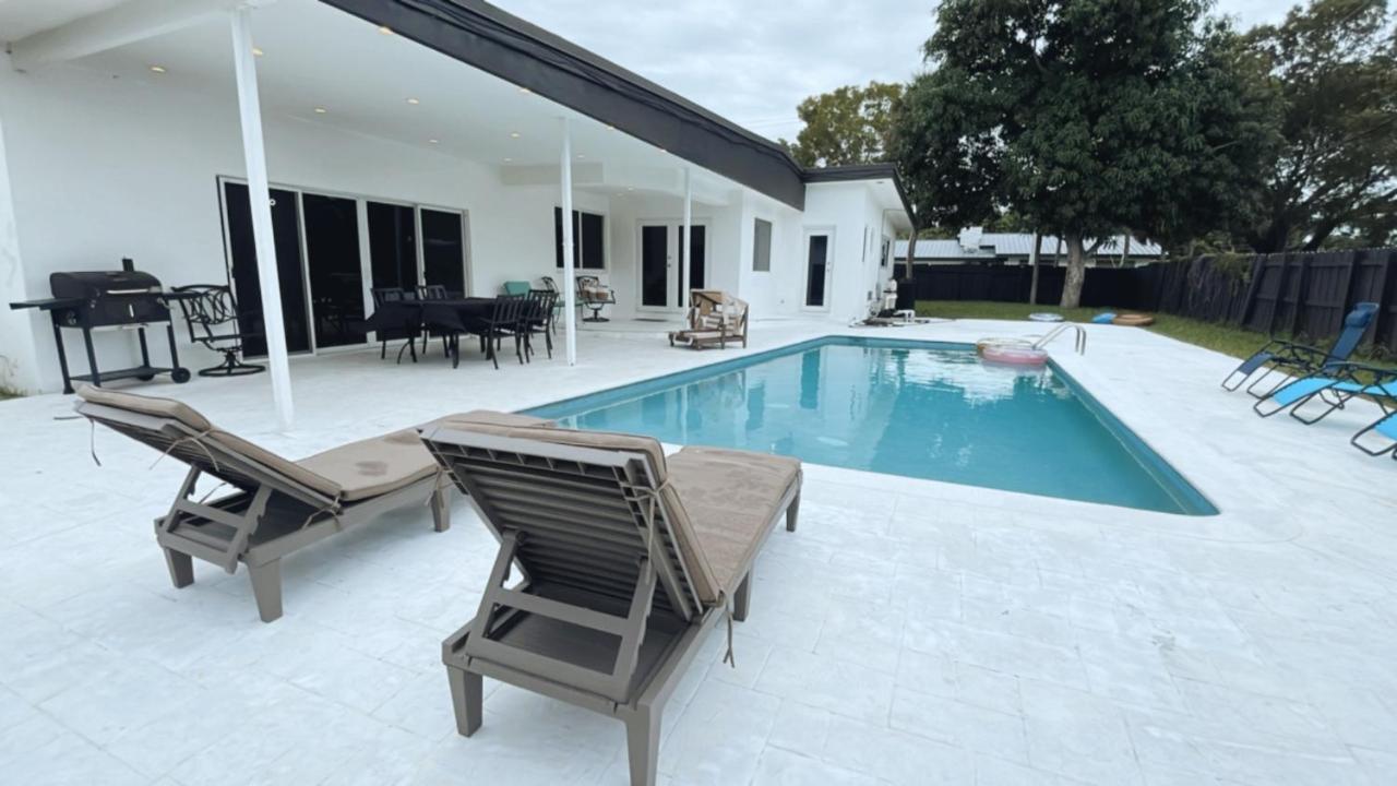 Ferienhaus Pool *