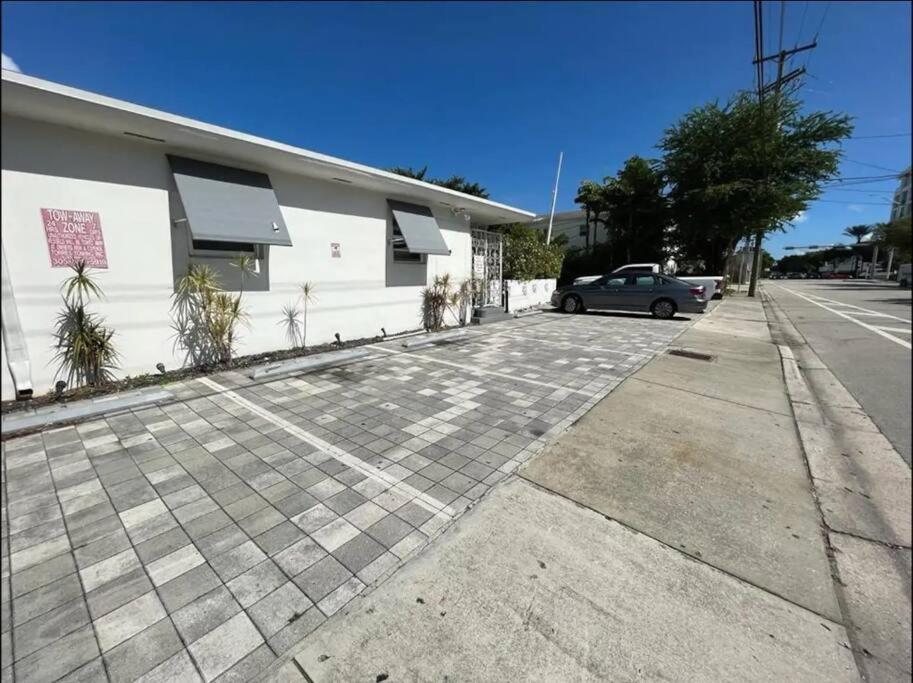 Great 2 Bedroom Near The Apartment