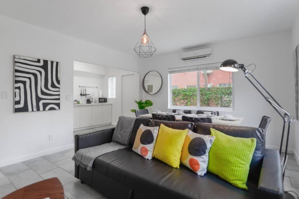 Great 2 Bedroom Near The Apartment Miami