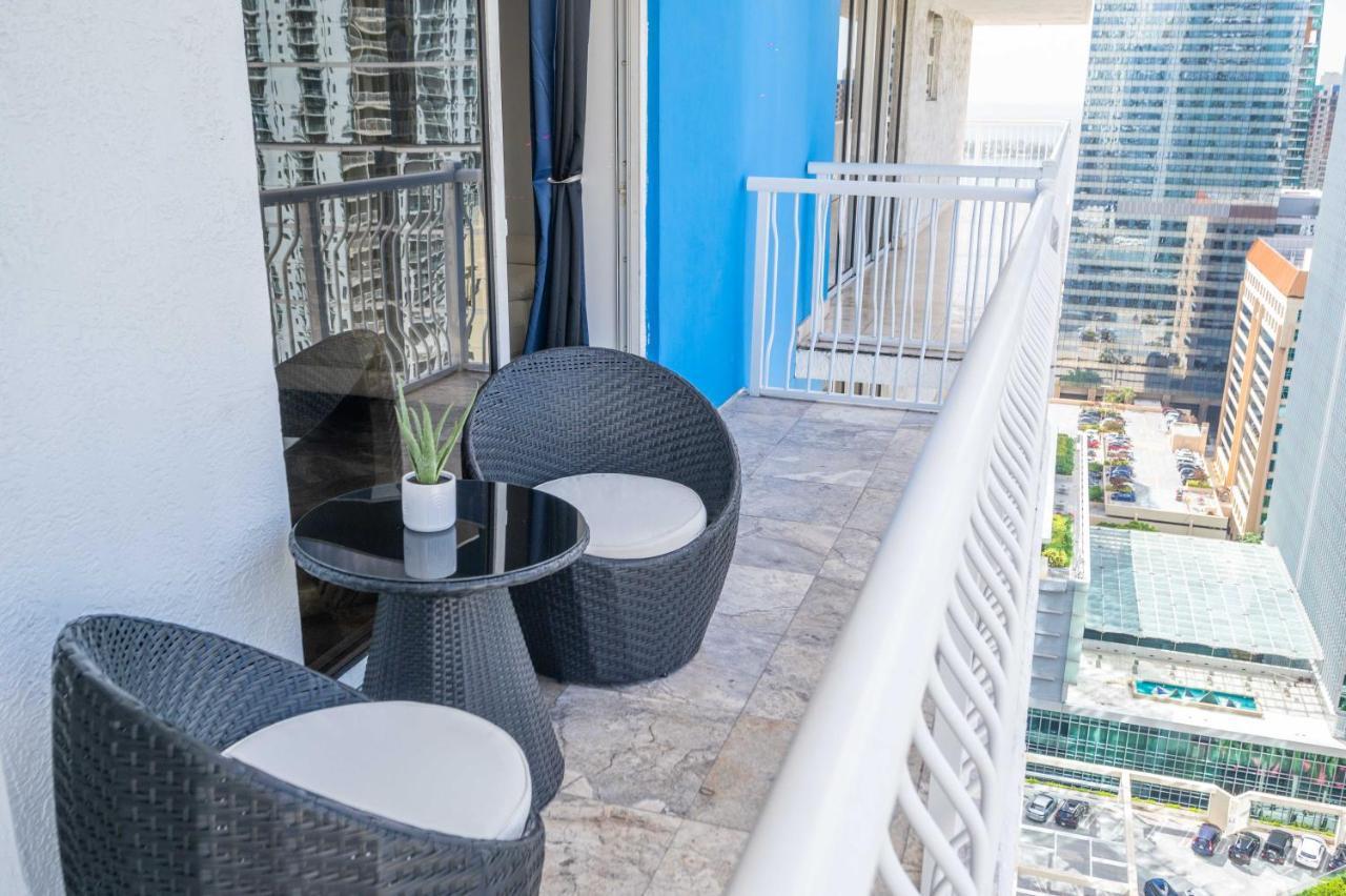 Luxury 2 Bedrooms Brickell Bay Vakantiehuis *
