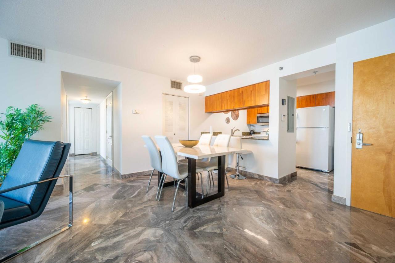 Luxury 2 Bedrooms Brickell Bay Vakantiehuis