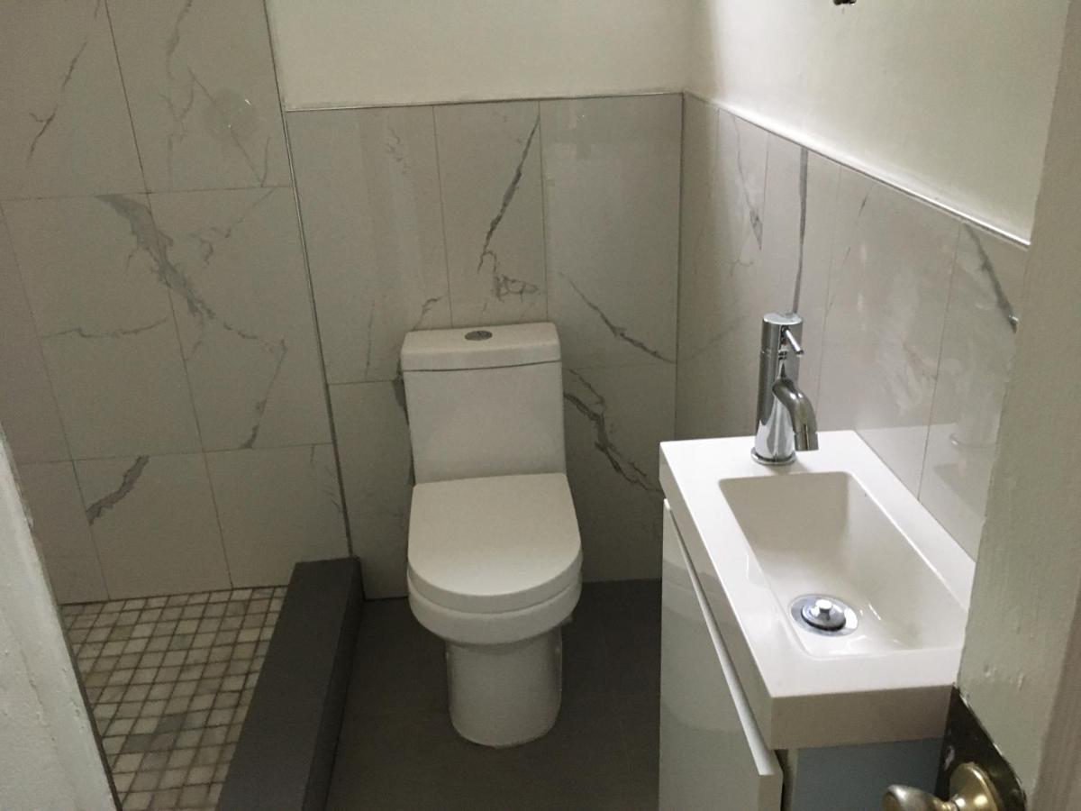 1br Historic Art Deco Charm Meets Modern Comfort- Huge Tropical Garden In Posh Coral Gables-10 Min Airport Miami