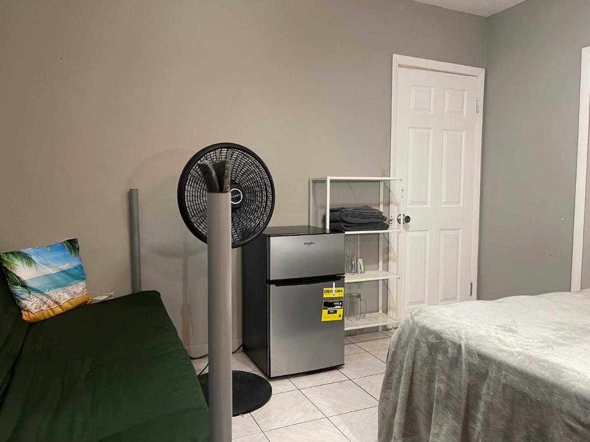 Value Inside Miami, Near Airport, Beach, Center & Metro Accommodatie bij particulieren *