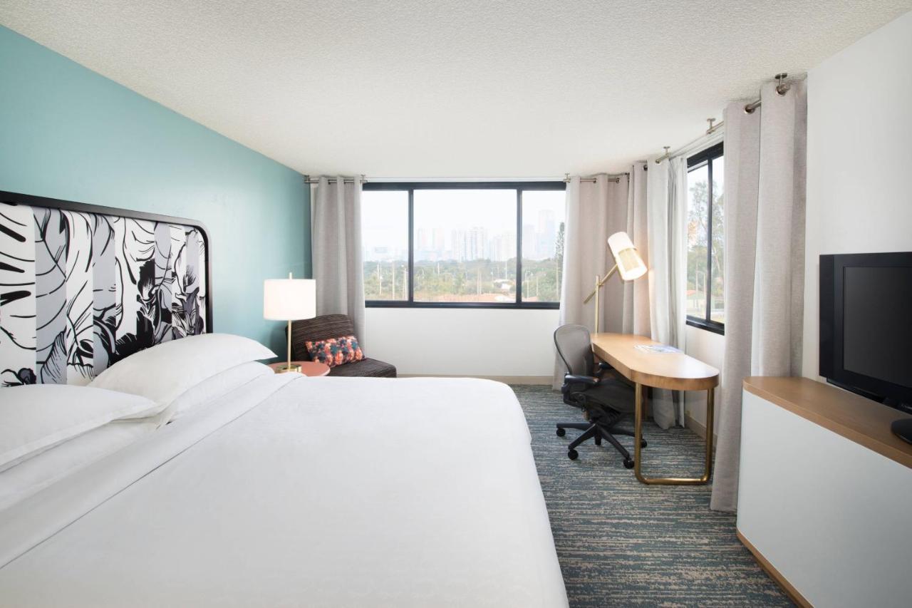 Hotel Sheraton Airport And Executive Meeting Center 4*