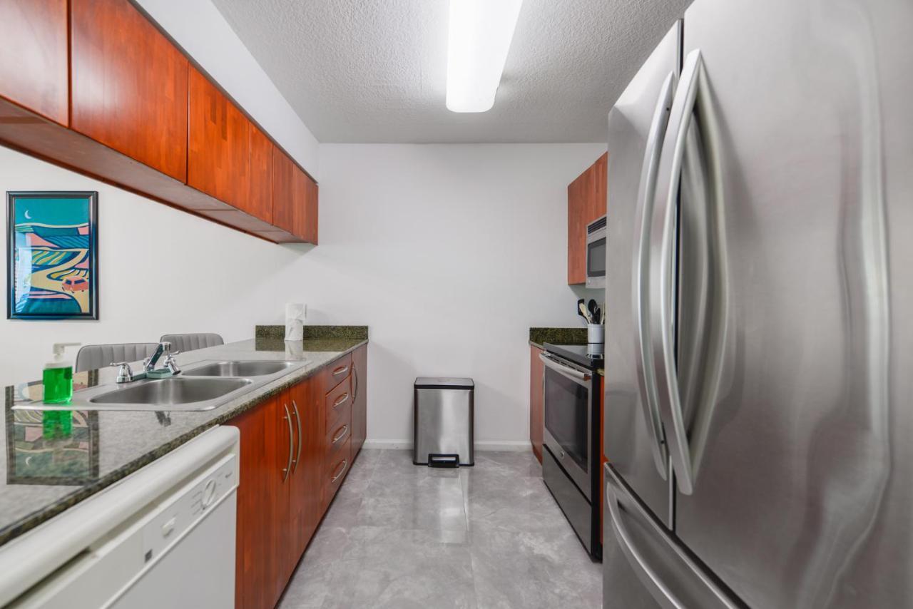 Spectacular In Heart Of Brickell Apartment *