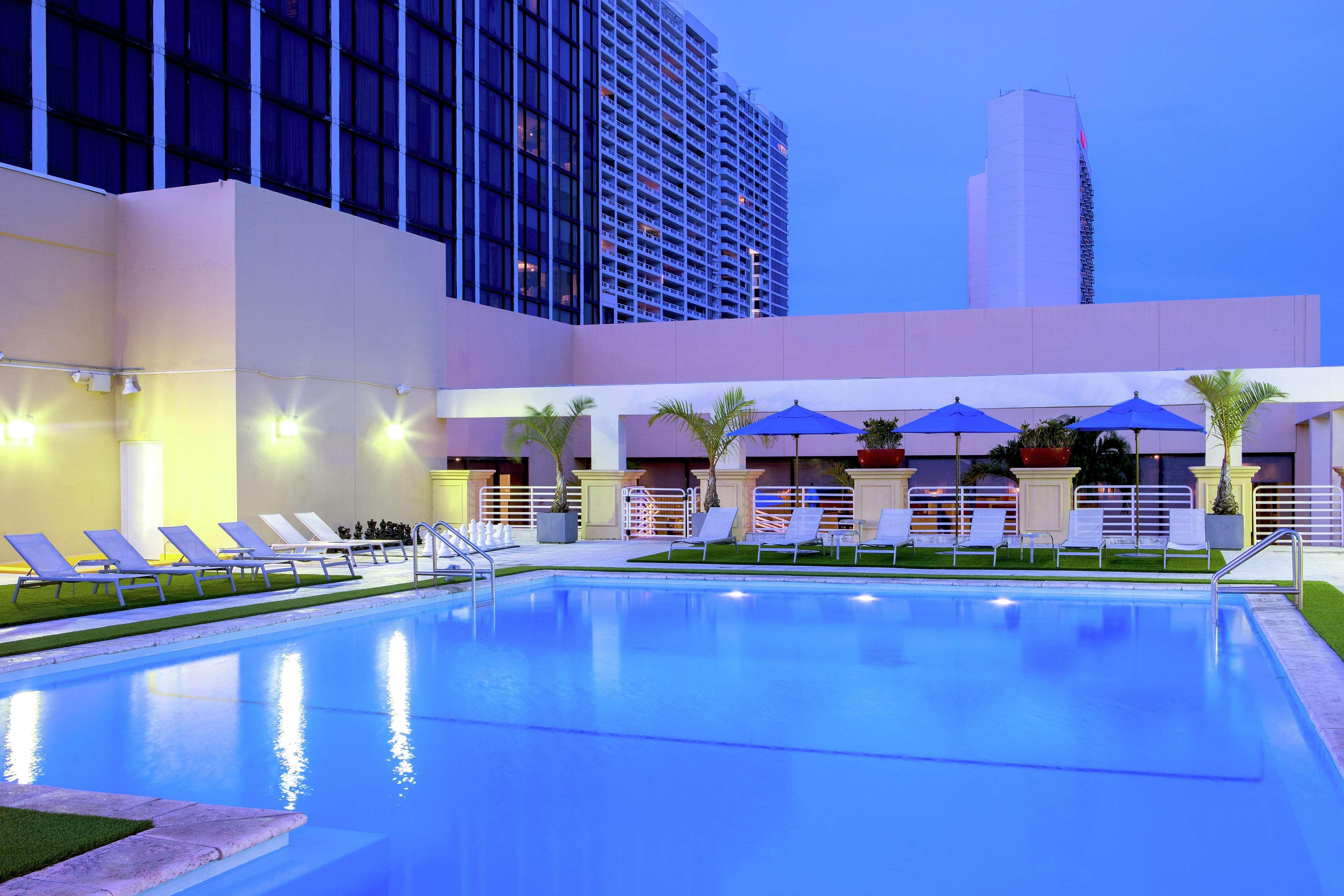 Hotel Hilton Downtown Miami