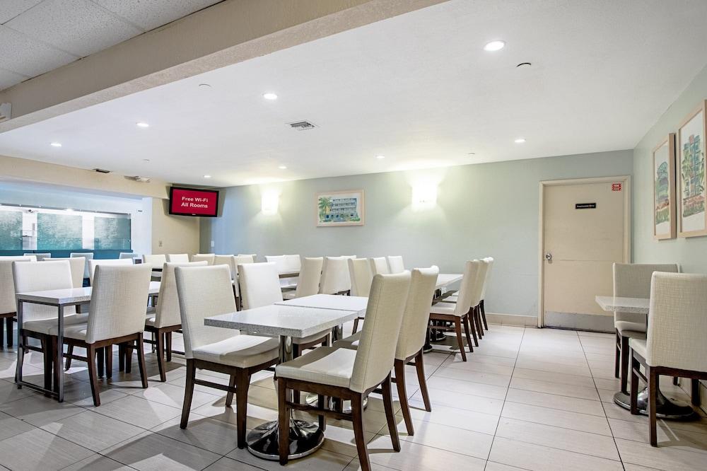 Hotel Red Roof Airport Miami