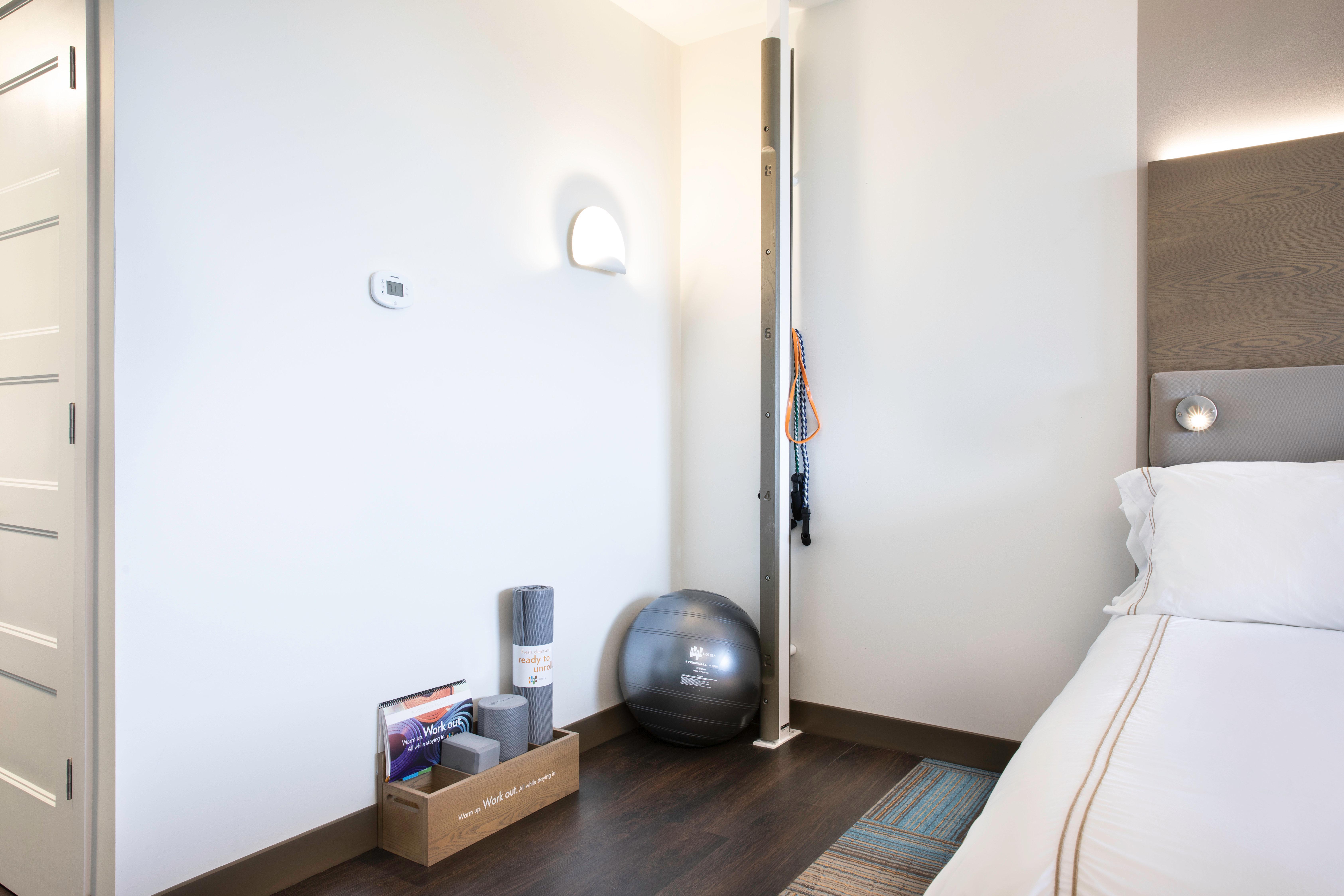 Even - Airport By Ihg Hotel