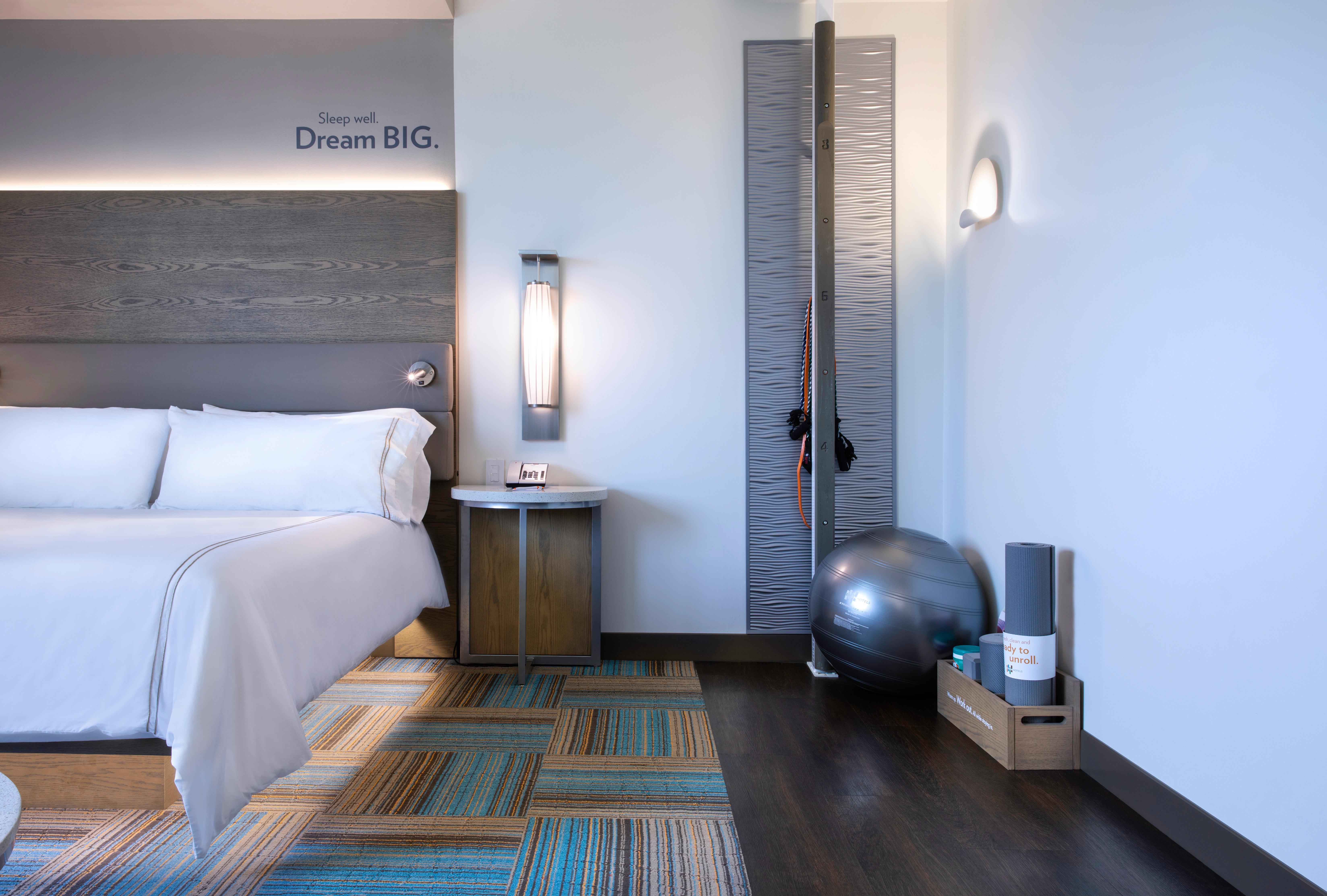 Even - Airport By Ihg Hotel Miami