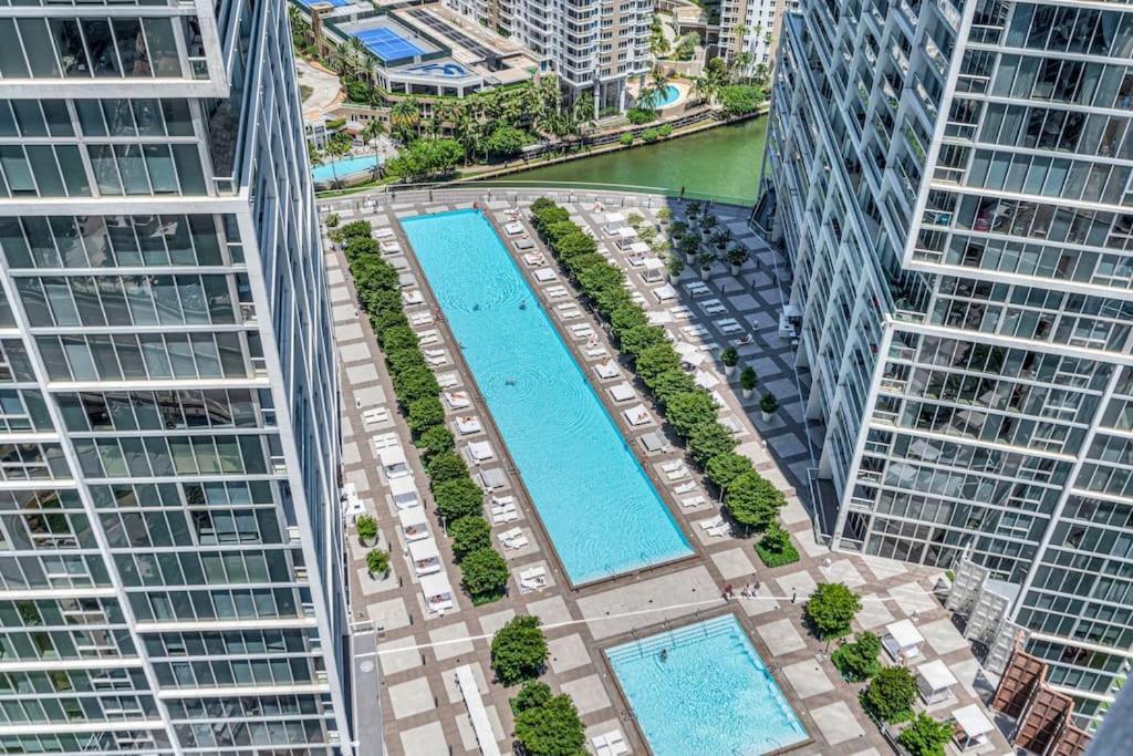 Icon Luxury 34th Floor Amazing Oceanview, Brickell Apartment