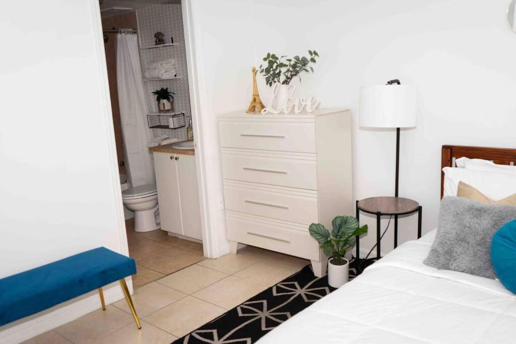 Newly Renovated 5 Min From Airport * Miami