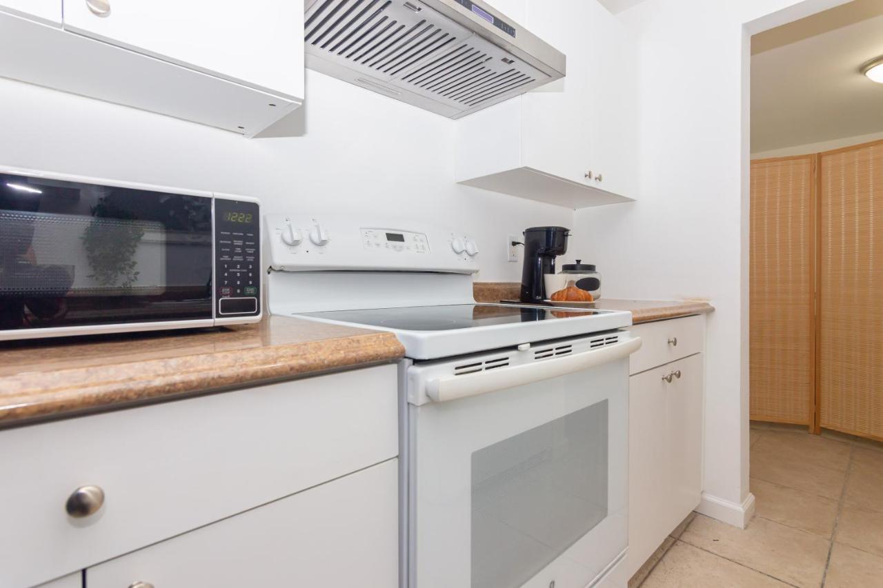 One Bedroom - With Parking & Balcony - Heart Of Wynwood Appartement