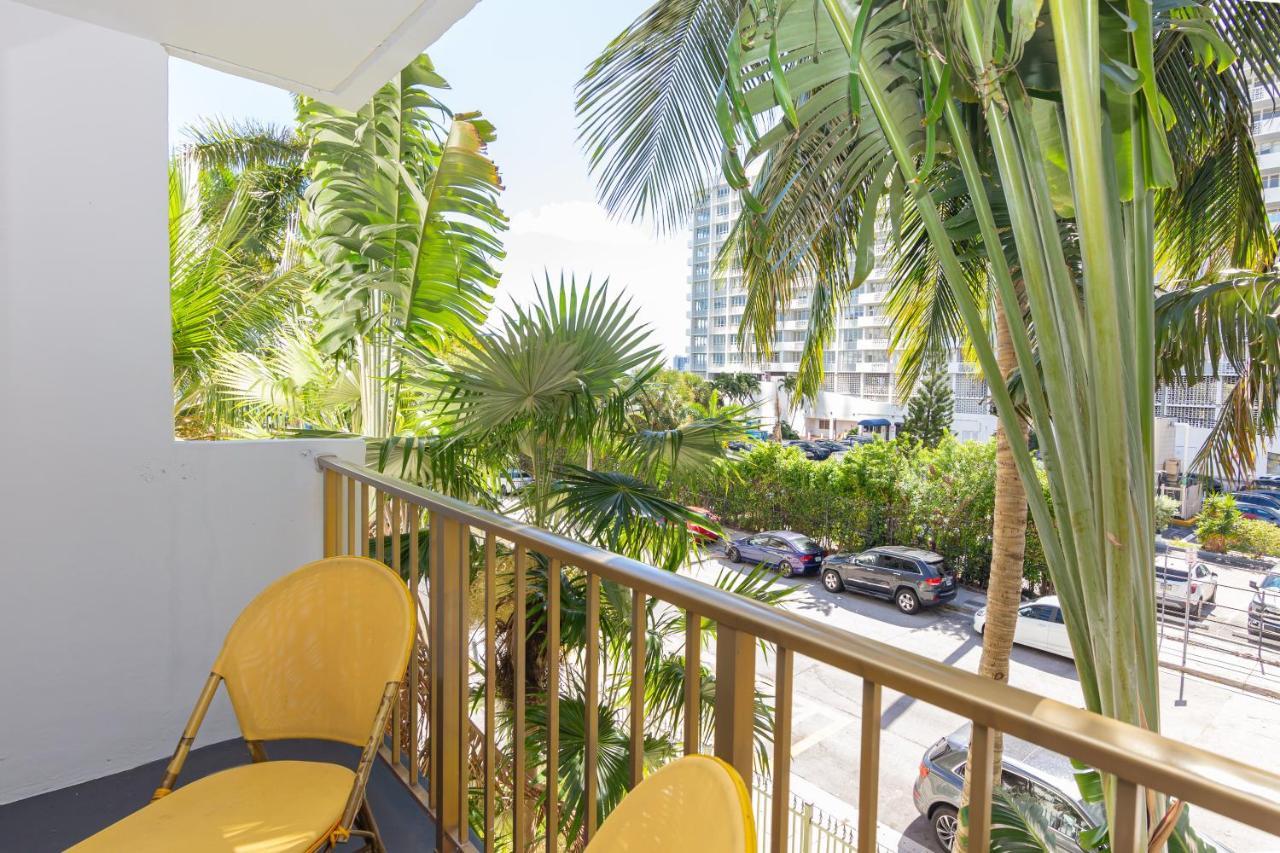One Bedroom - With Parking & Balcony - Heart Of Wynwood Appartement