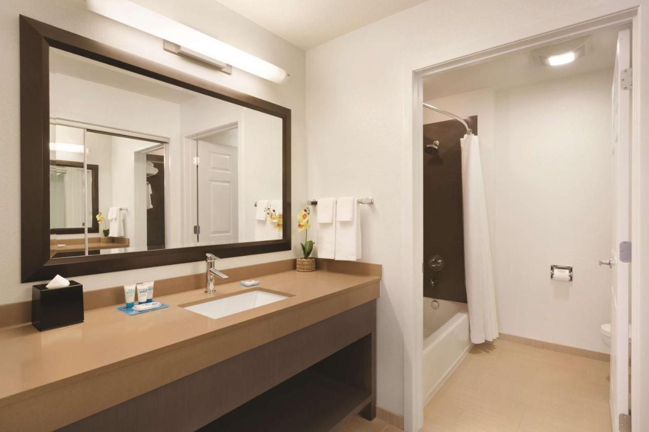 Hyatt House Airport 3* Miami