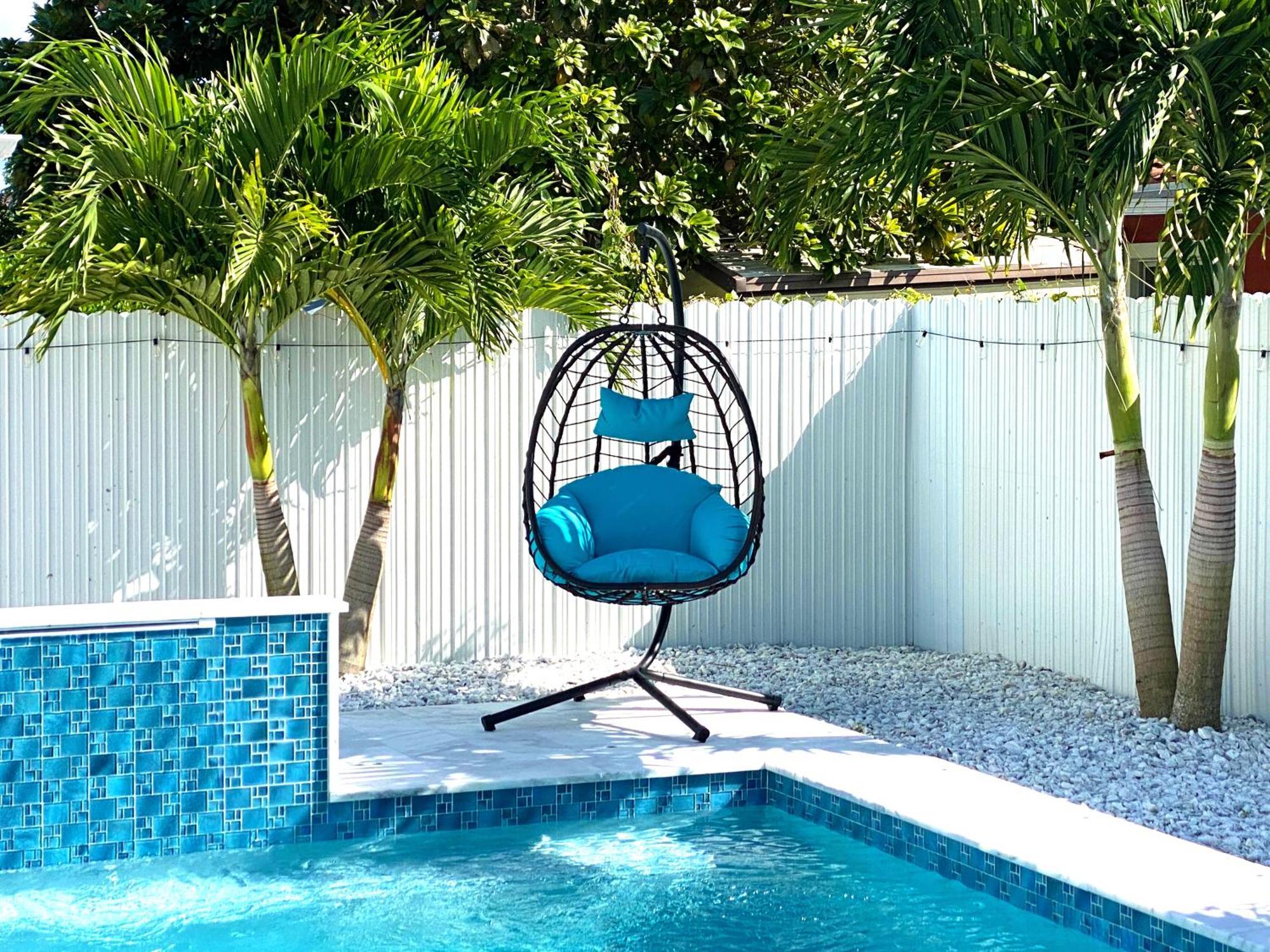Holiday home Lux Backyard/heated Pool/everglades/speedway/keys!