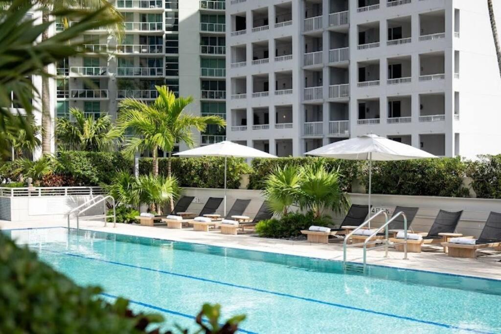 Aka Brickell Free Parking By Palermo Miami
