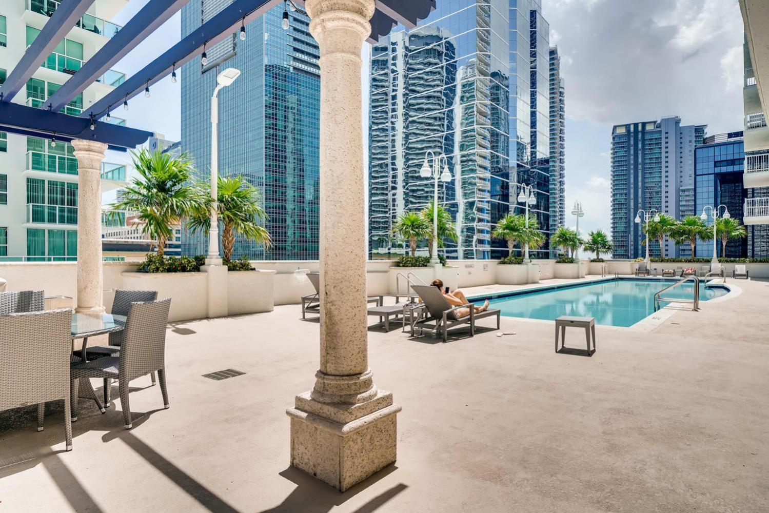 The At Brickell Club Apartment *