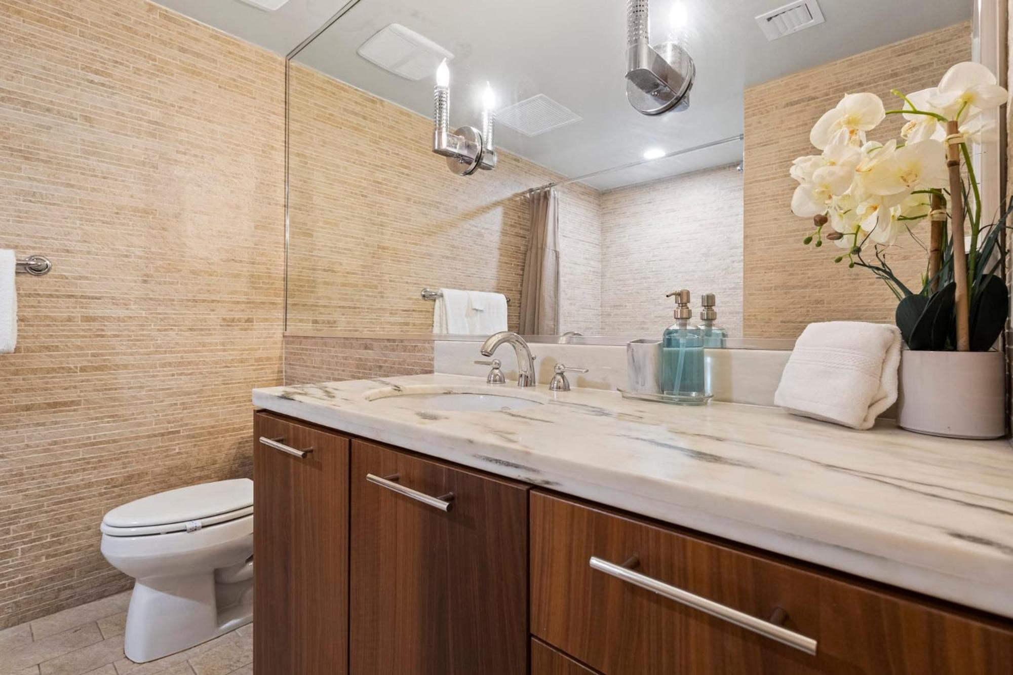 Biscayne Bay View Pool Hot Tub And Amenities Holiday home *