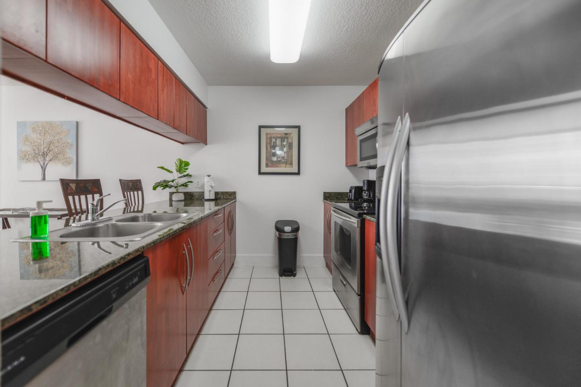 Spectacular In Heart Of Brickell Apartment
