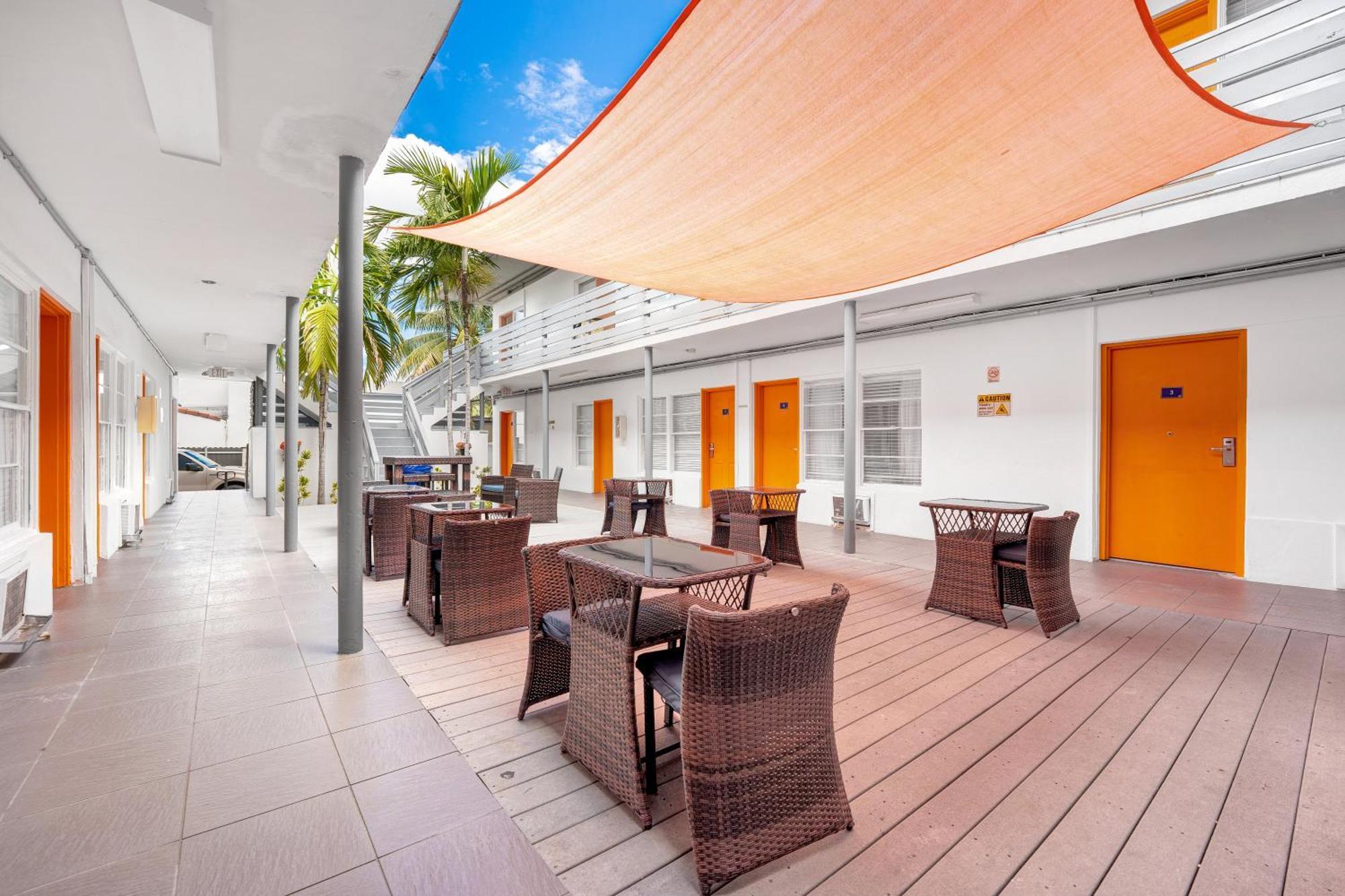 Travelodge By Wyndham Biscayne Bay Miami
