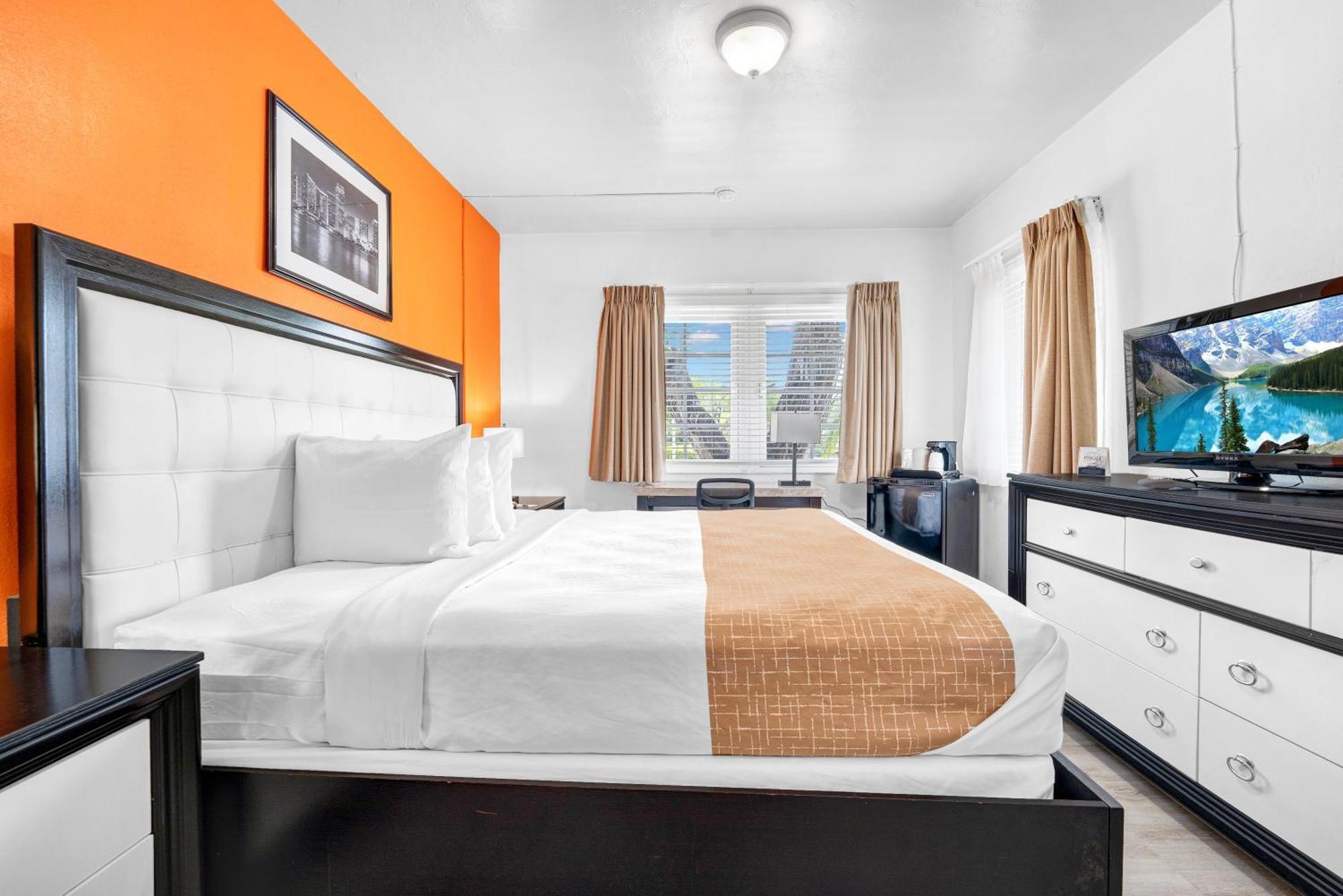 Travelodge By Wyndham Biscayne Bay 3*
