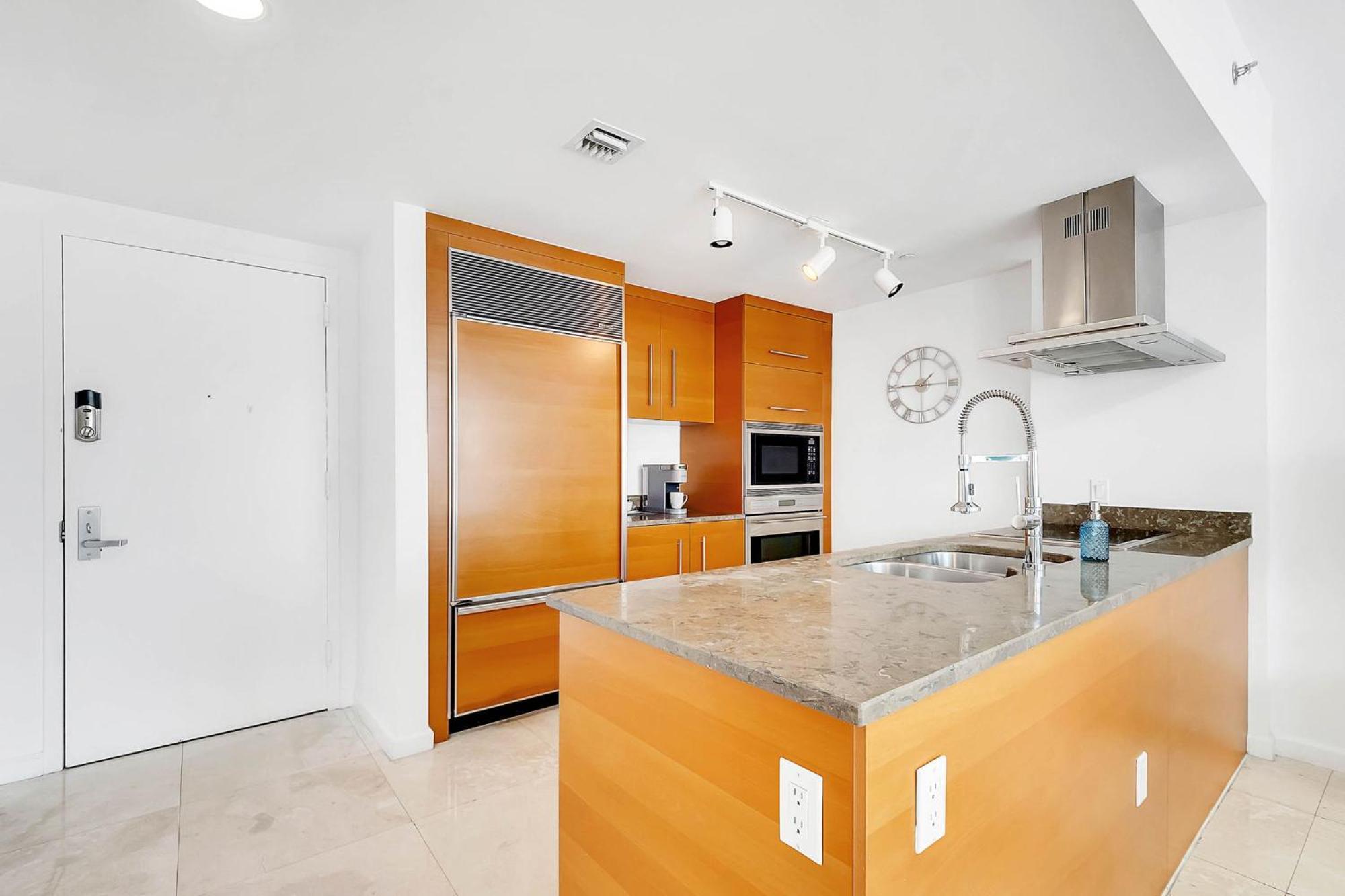Penthouse Icon W In Brickell Apartment