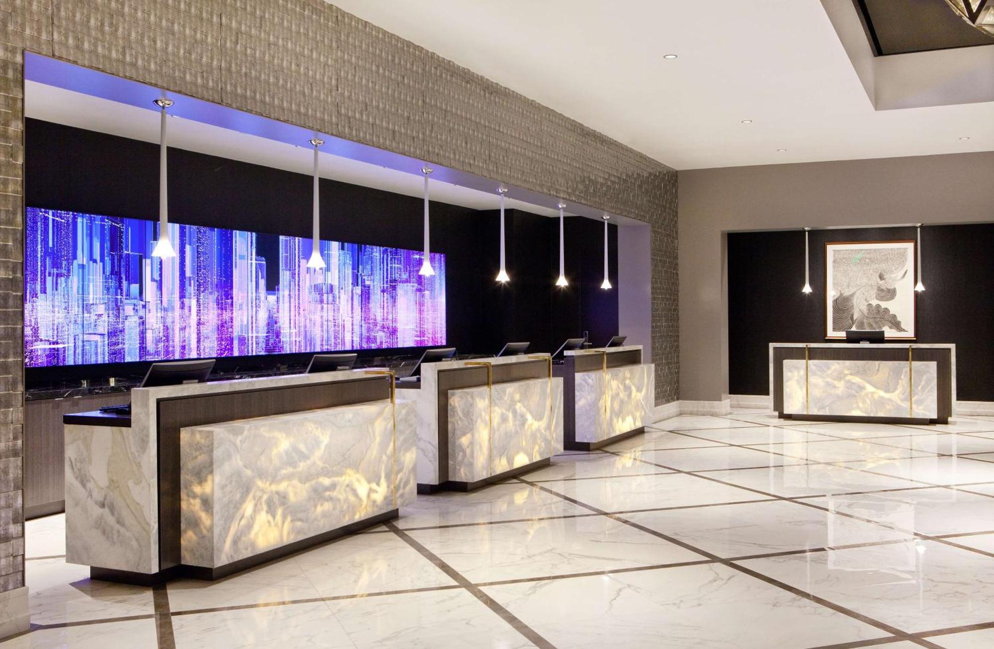 Hilton Downtown 4* Miami