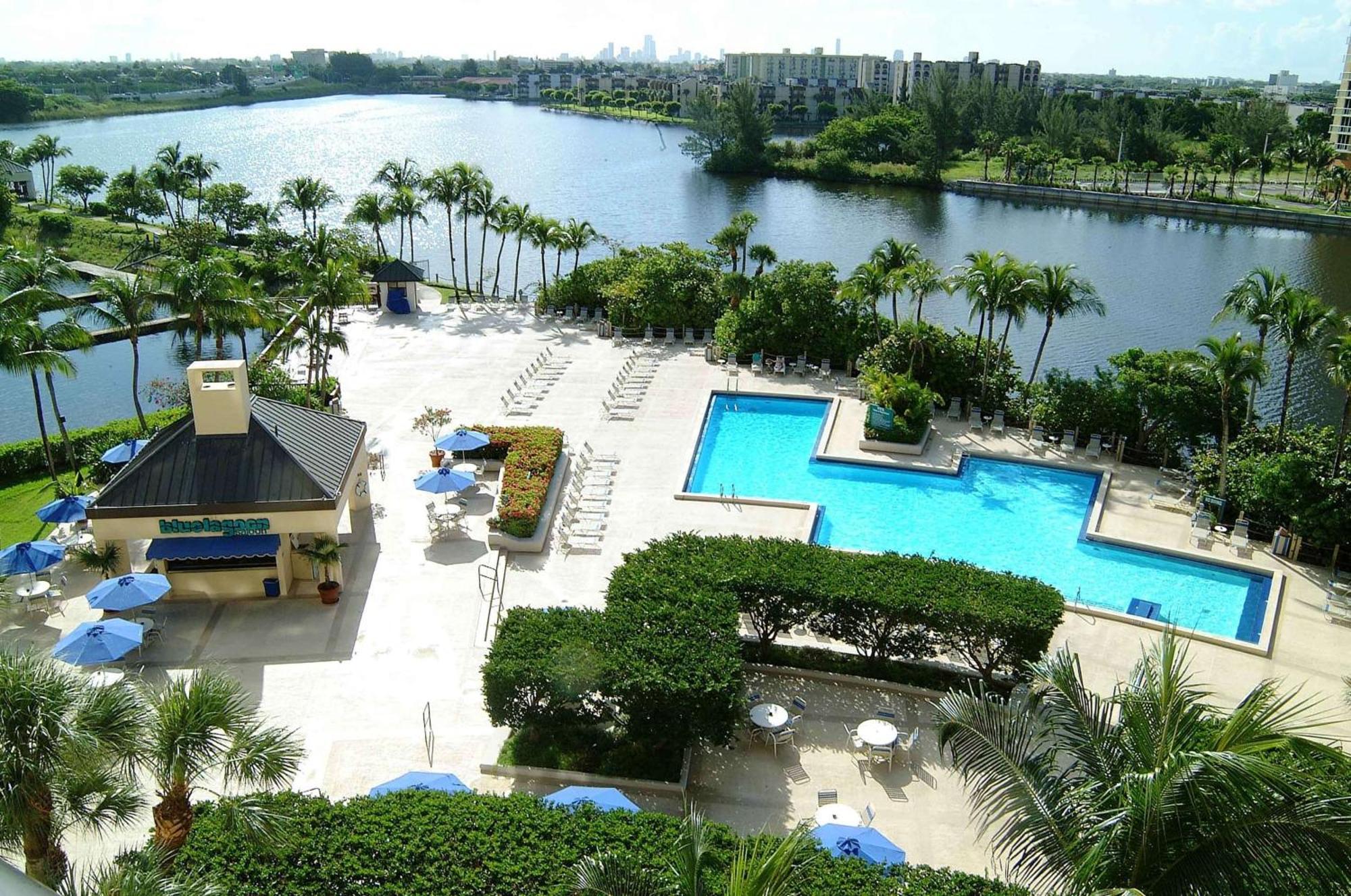 Hilton Airport Blue Lagoon Miami