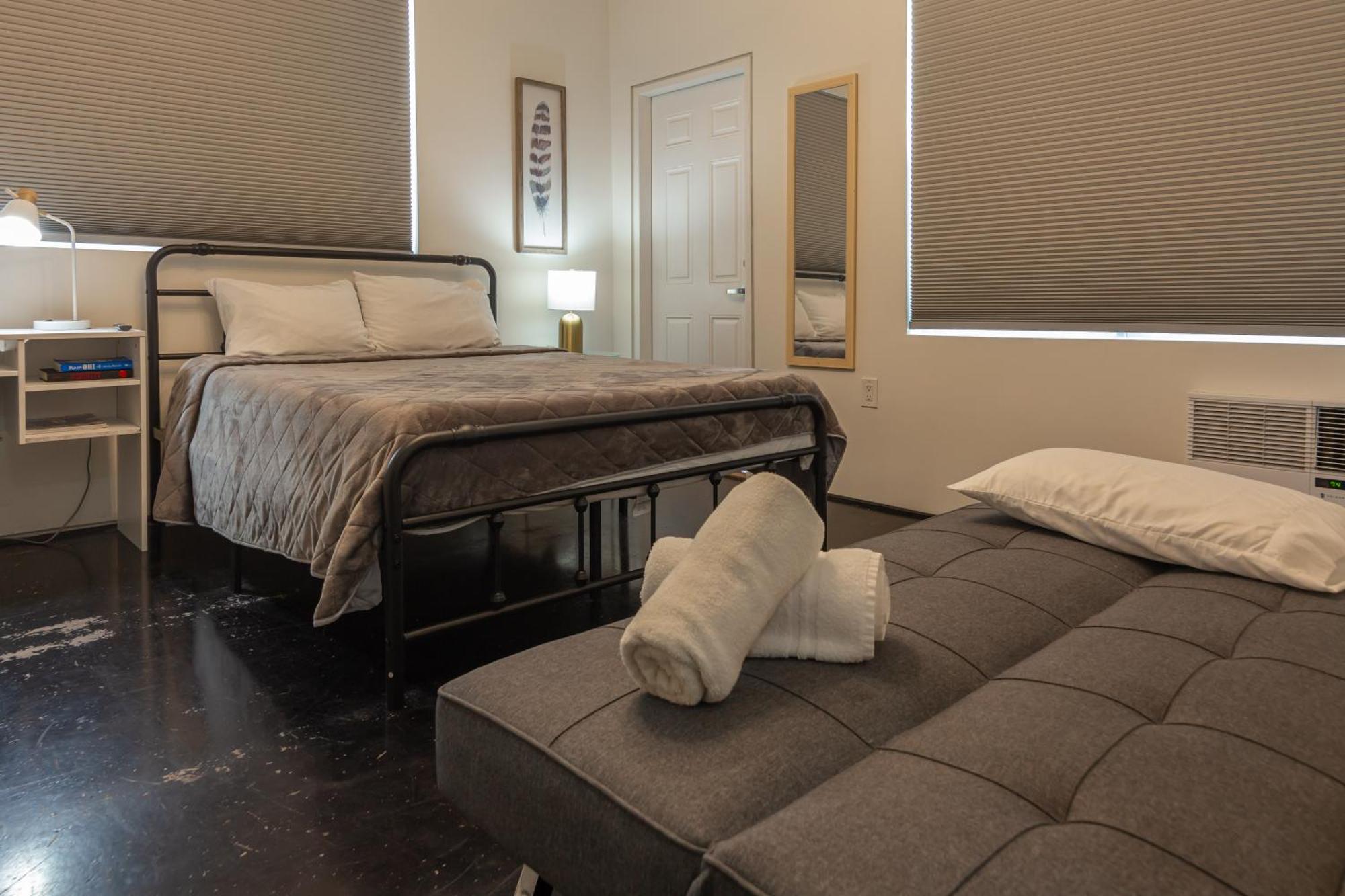 Midtown - Wynwood Area With Balcony - Art District Near Beach Apartment