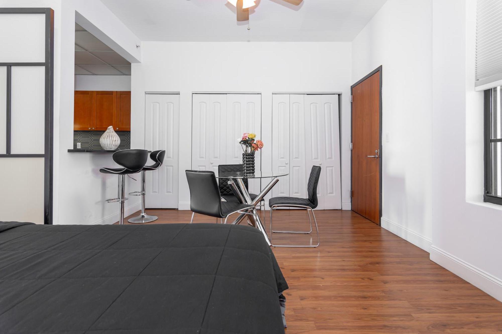 1-bdrm With Balcony - Heart Of Downtown And Wynwood Appartement