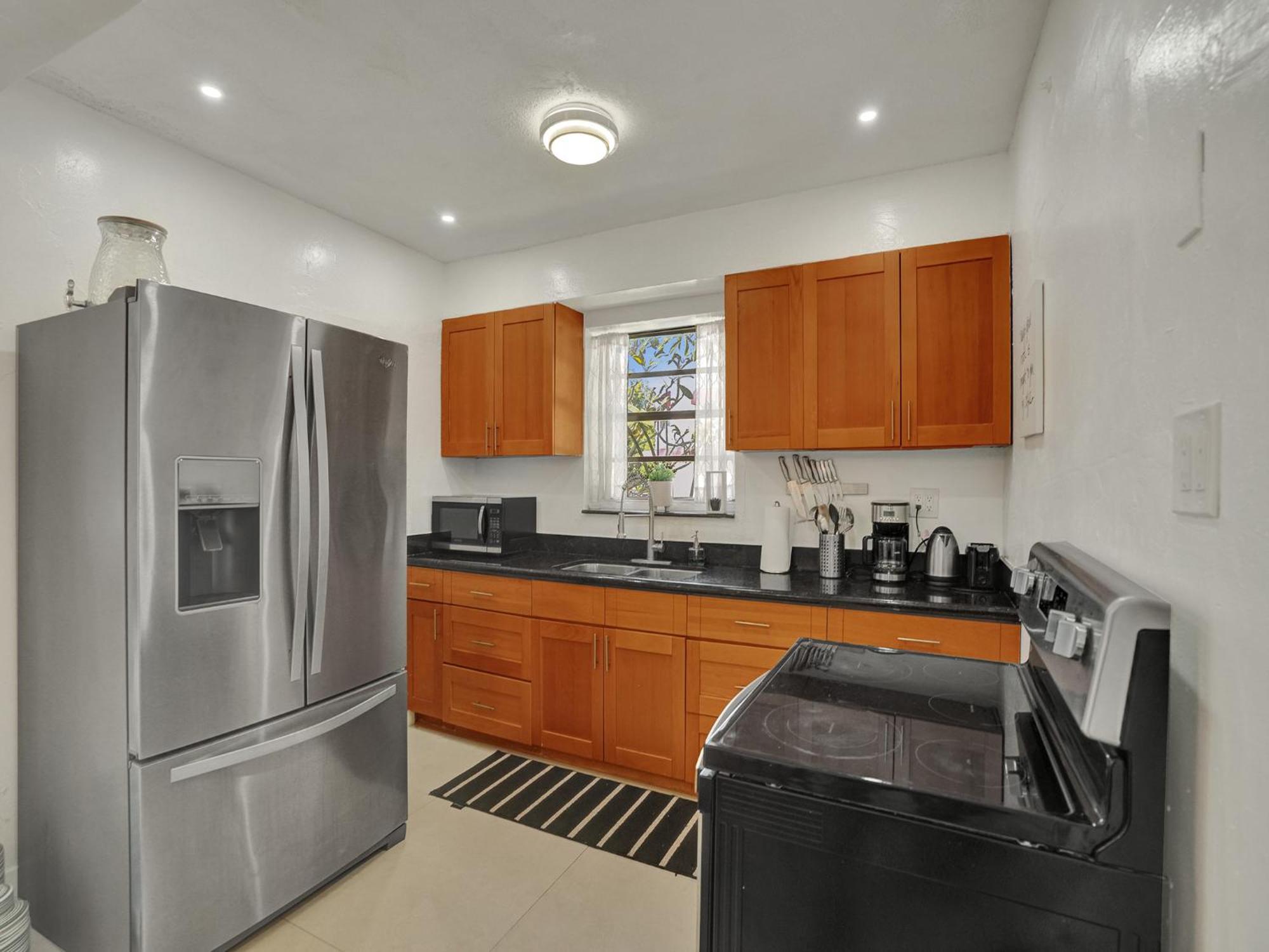 Sinai 4 Bedroom Pool In 10 Mins To South Beach! Villa *