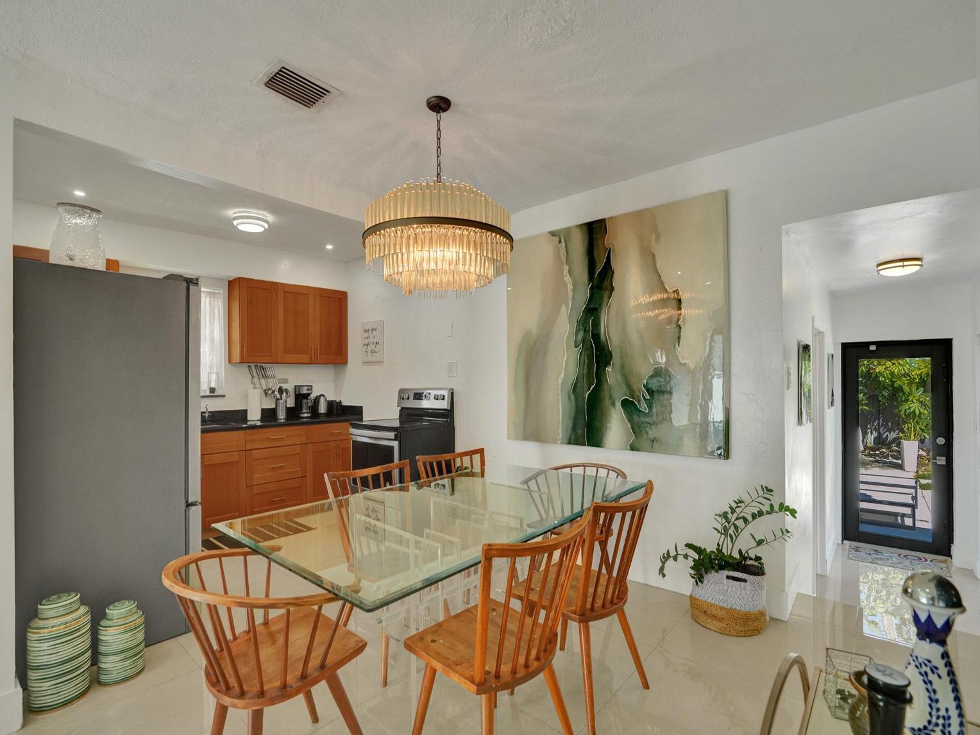 Villa Sinai 4 Bedroom Pool In 10 Mins To South Beach! *