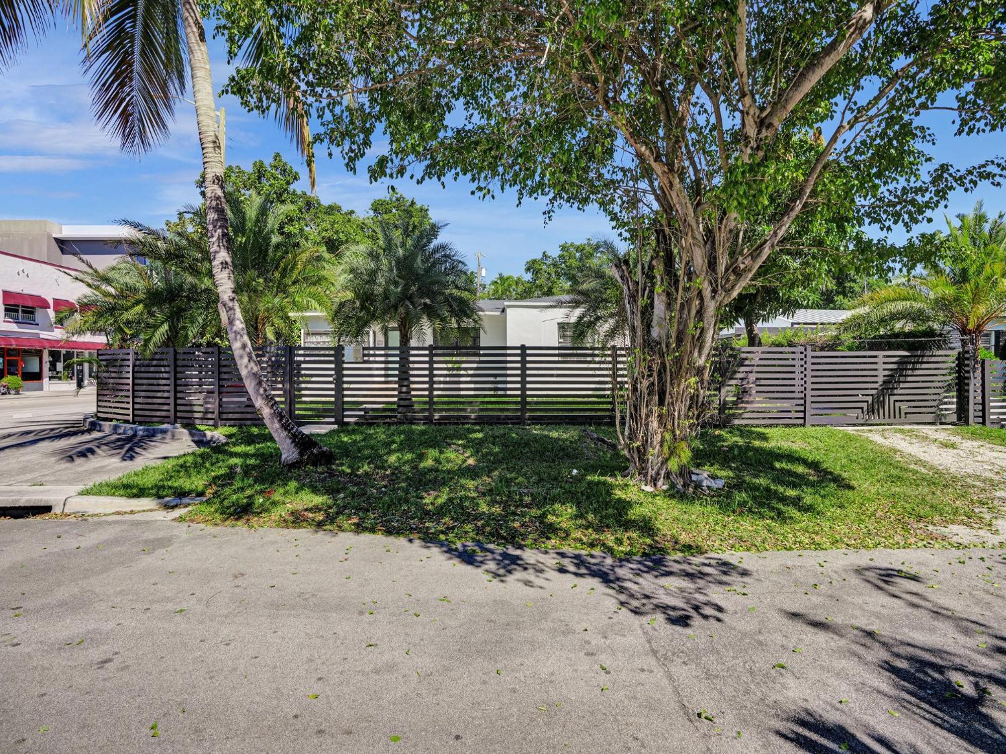 Sinai 4 Bedroom Pool In 10 Mins To South Beach!