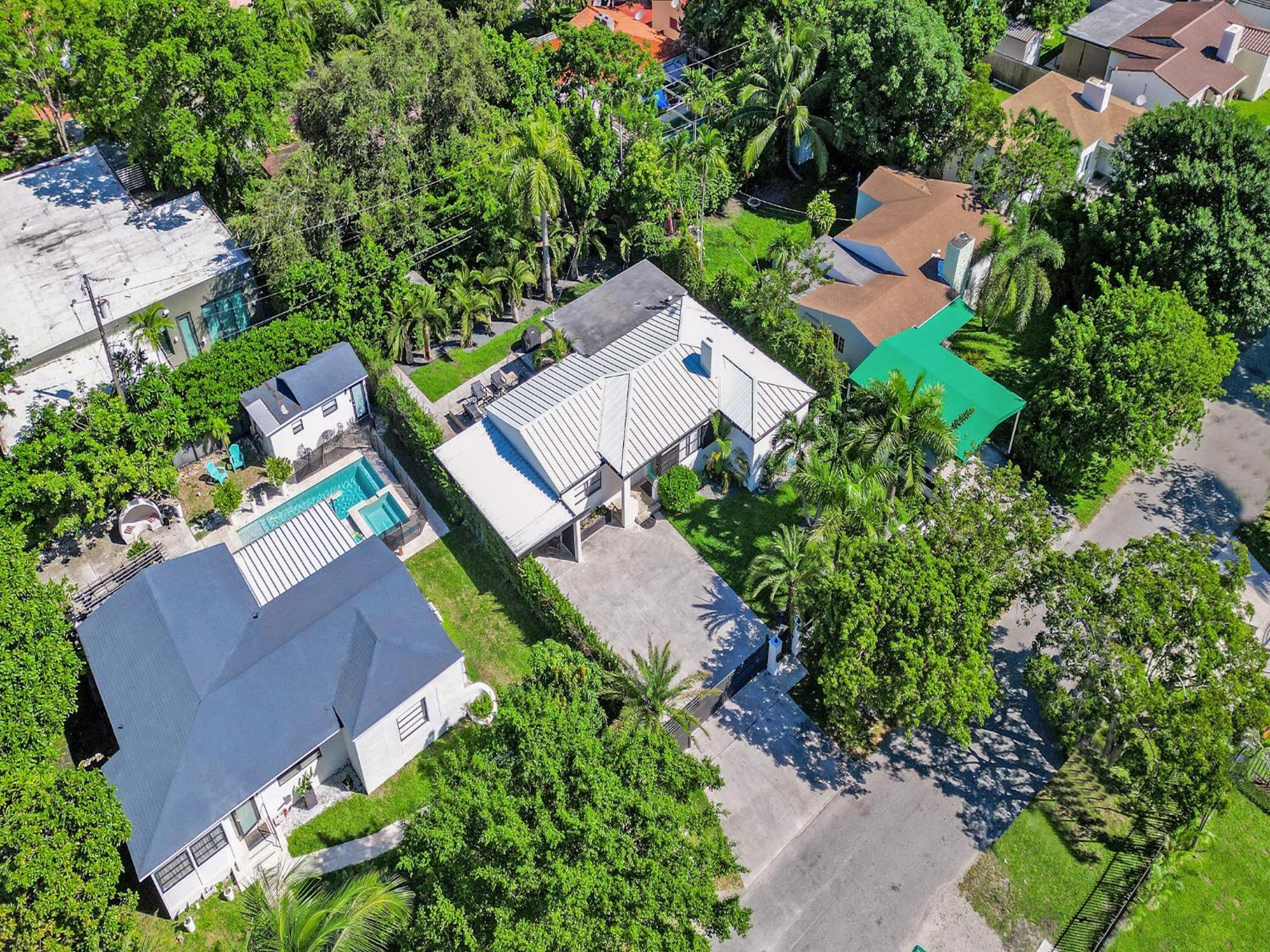 Villa Sinai 4 Bedroom Pool In 10 Mins To South Beach!