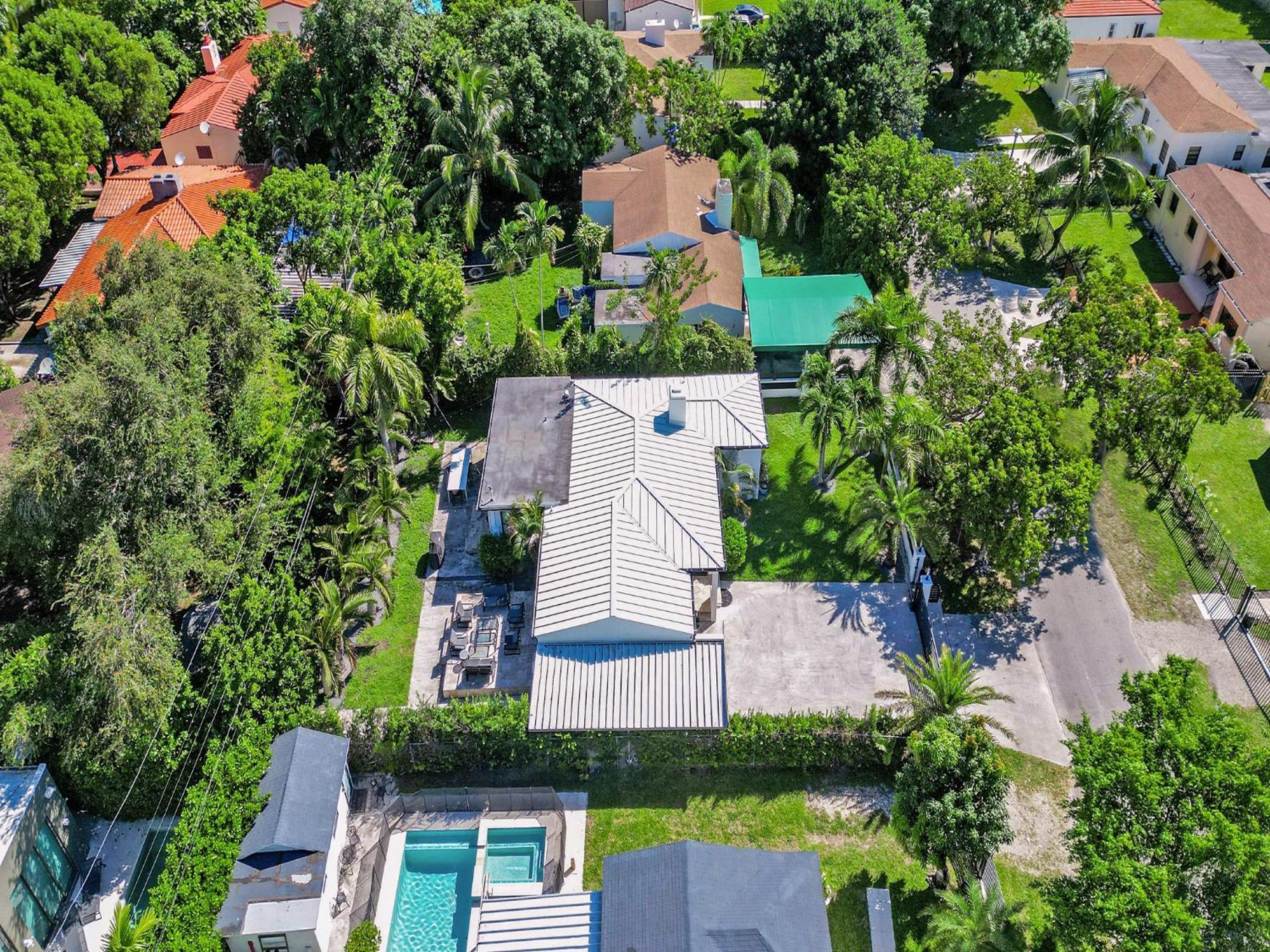 Villa Sinai 4 Bedroom Pool In 10 Mins To South Beach! Miami