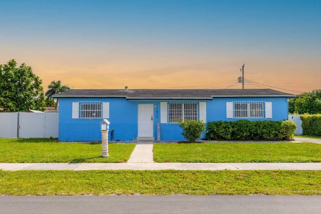 Havana Blue/pool+heater/hard Rock/gazebo/bbq Holiday home *
