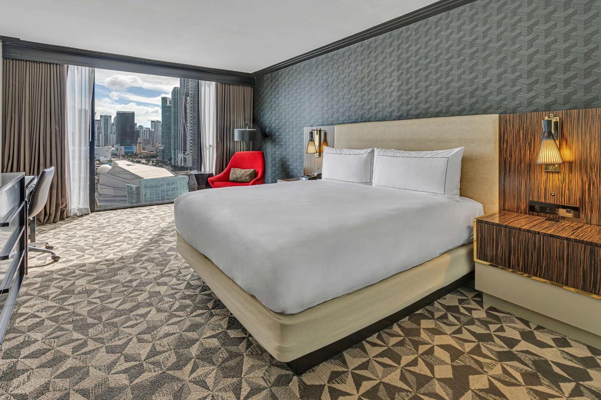 Hilton Downtown 4*