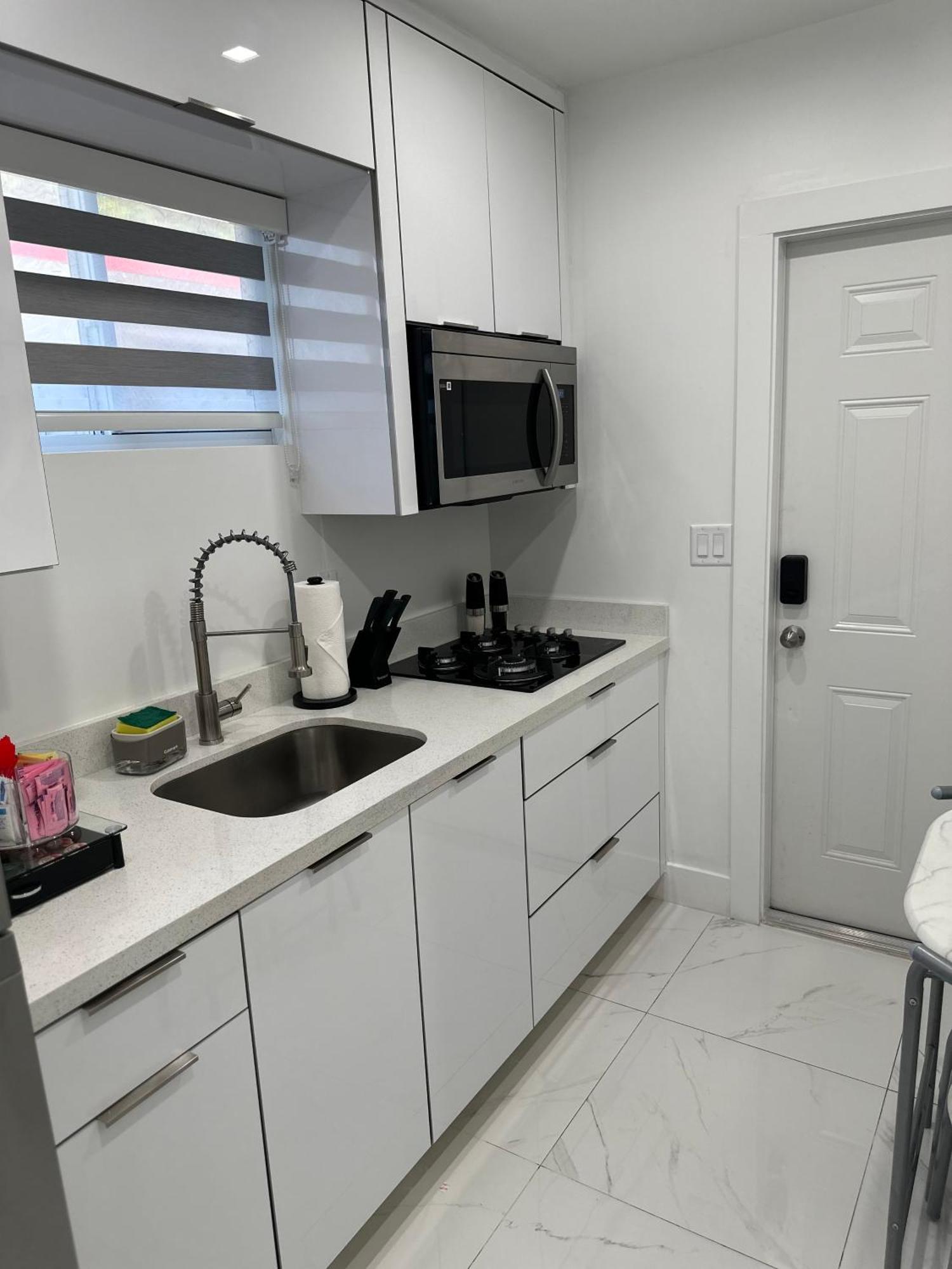 Near Mia Airport, Wynwood & Camping Miami