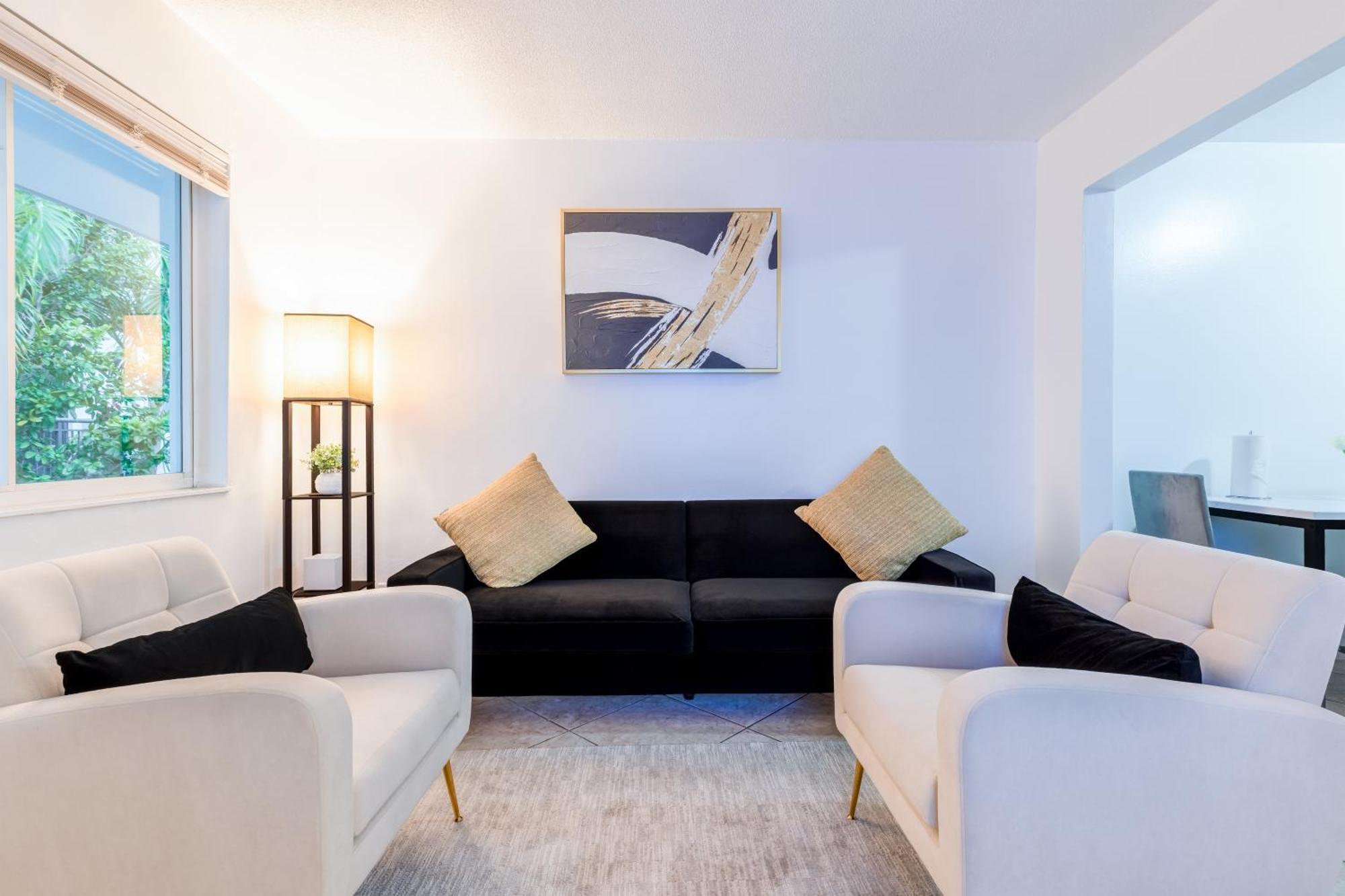 Perfect Retreat Skyline & Garden Appartement *