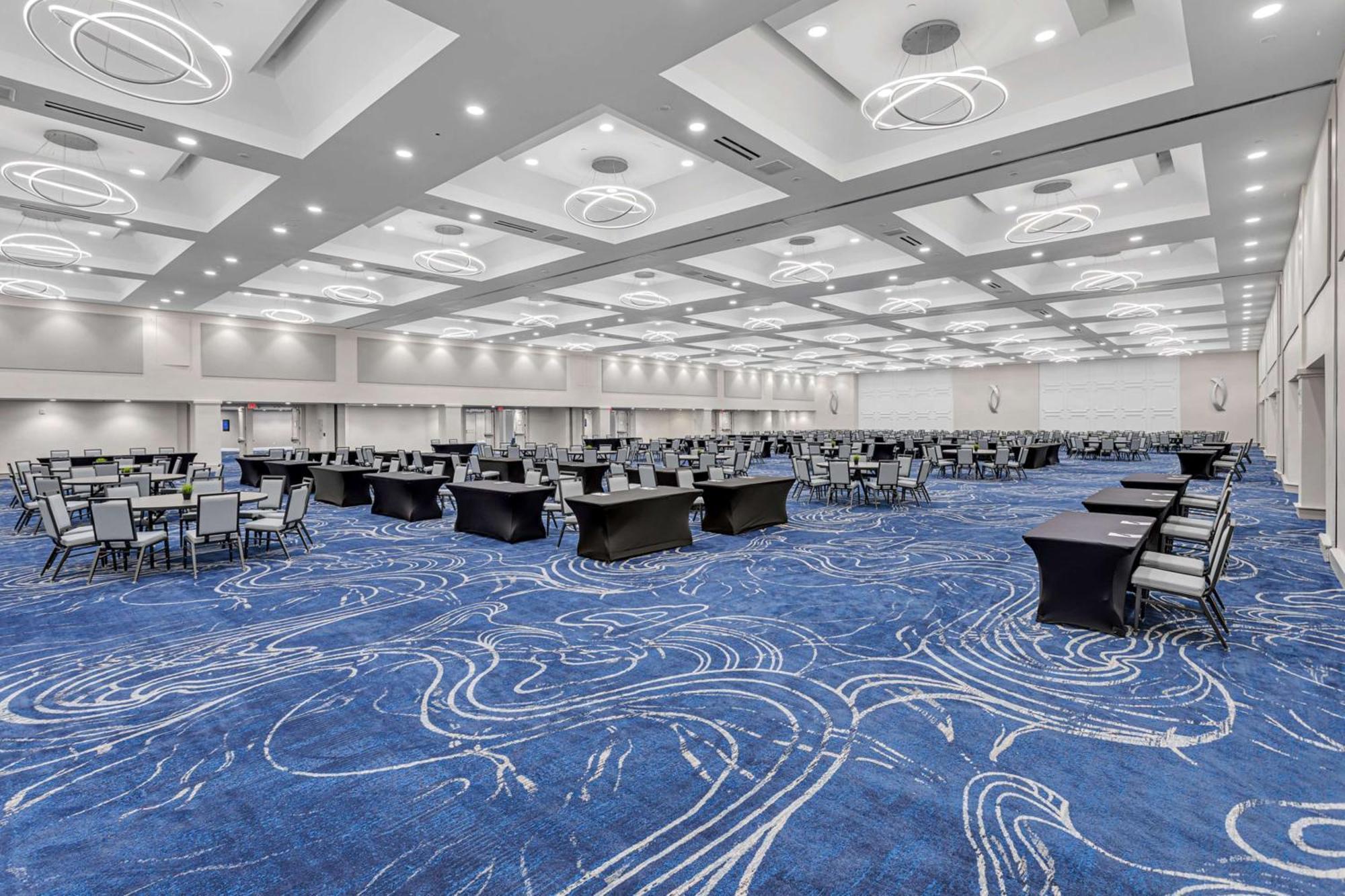 Hilton Downtown 4*