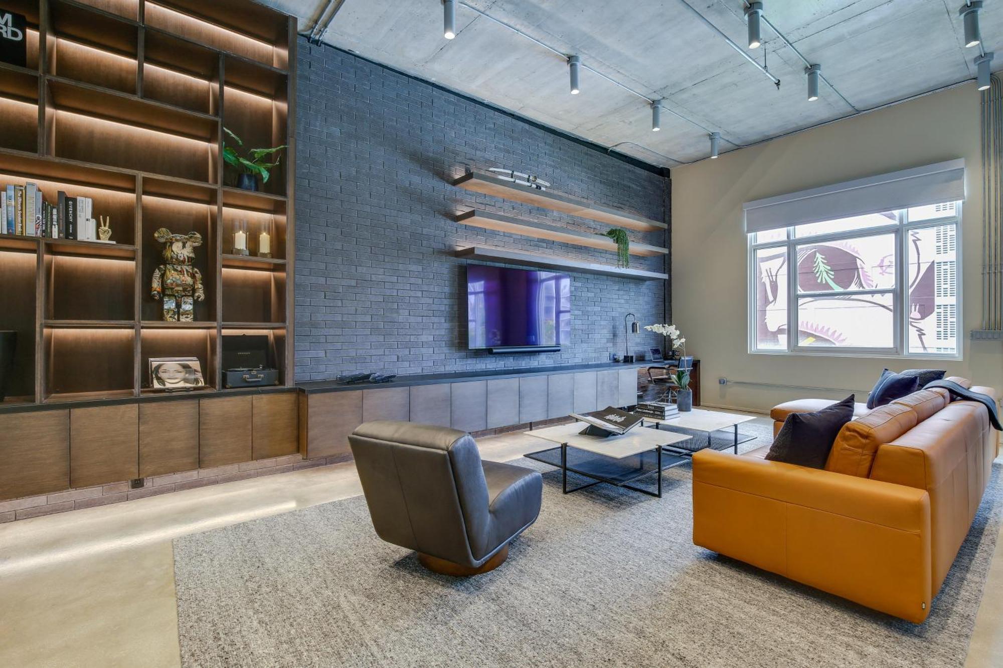 Wynwood Condo, Walk To Restaurants And Nightclubs! Miami