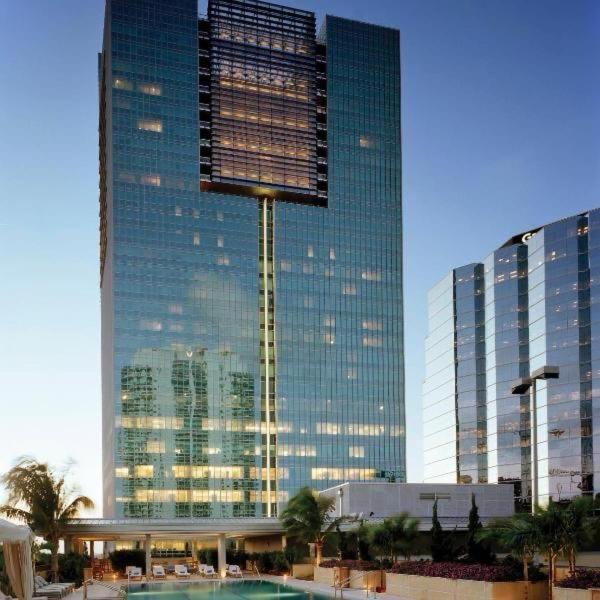 Aka Brickell Free Parking By Palermo Miami