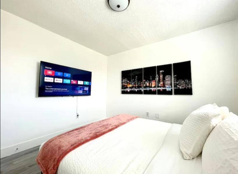 Aparthotel International Airport 2 *