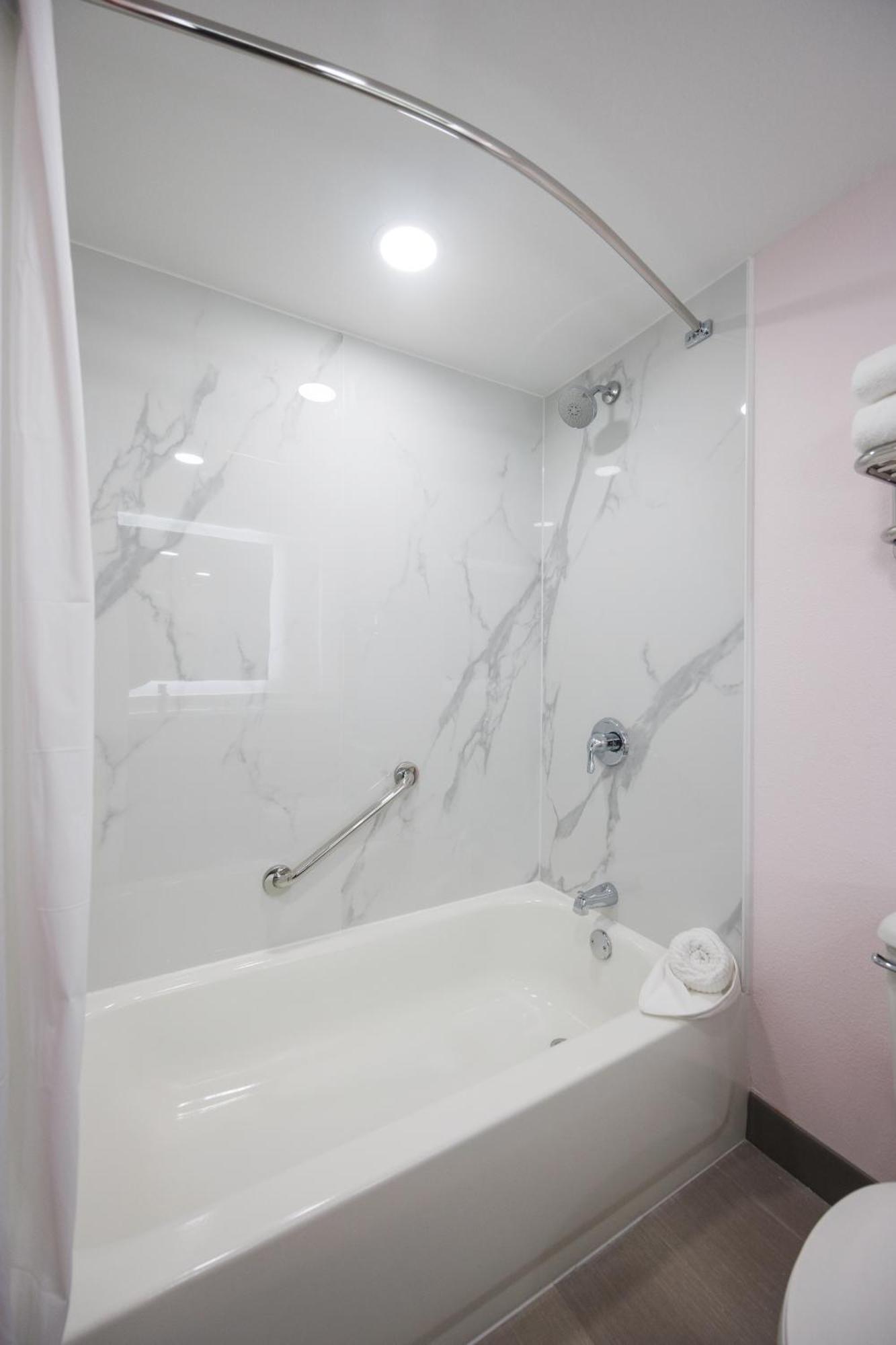 Airport Hotel Miami