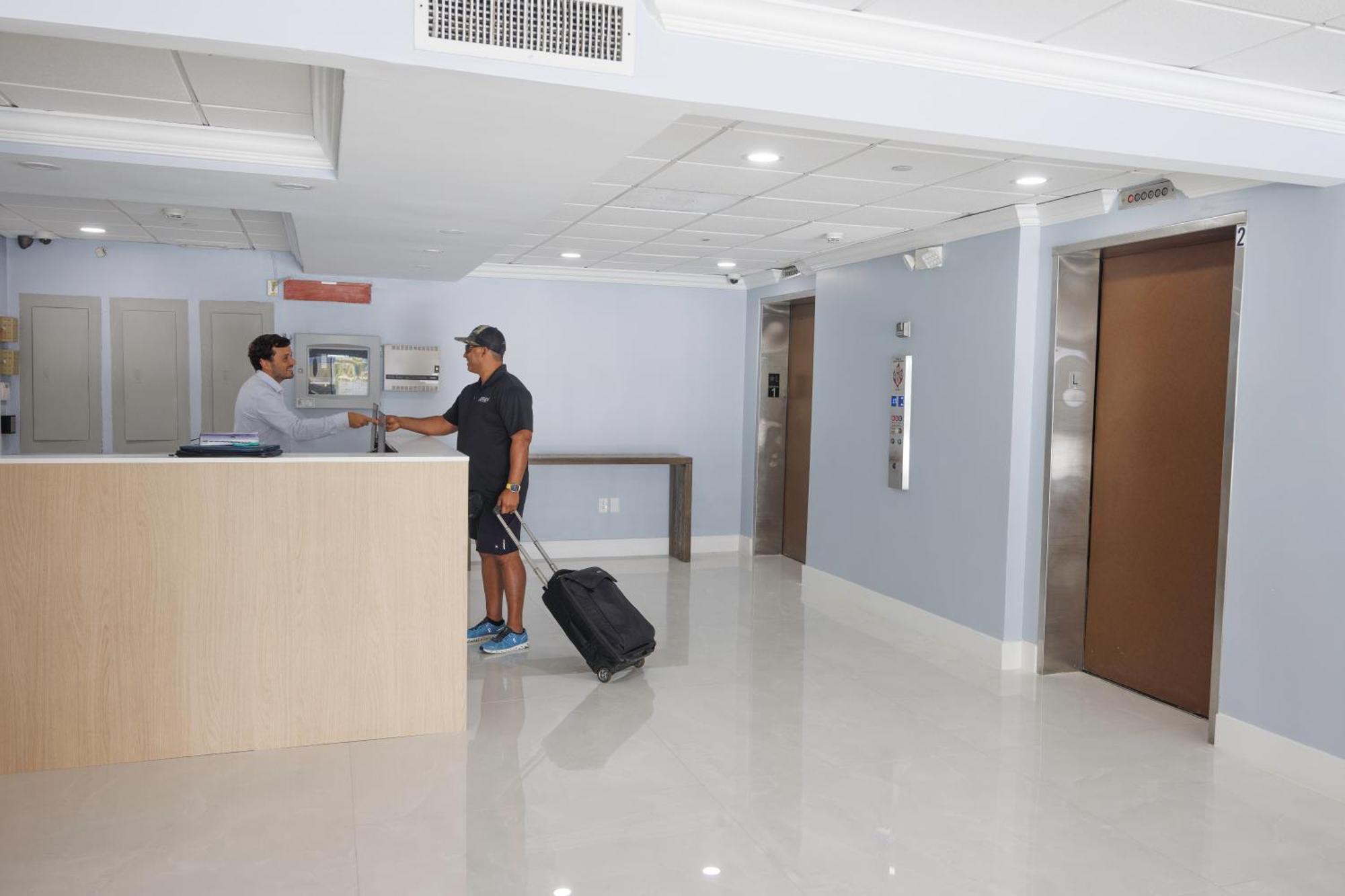 Hotel Airport 3*