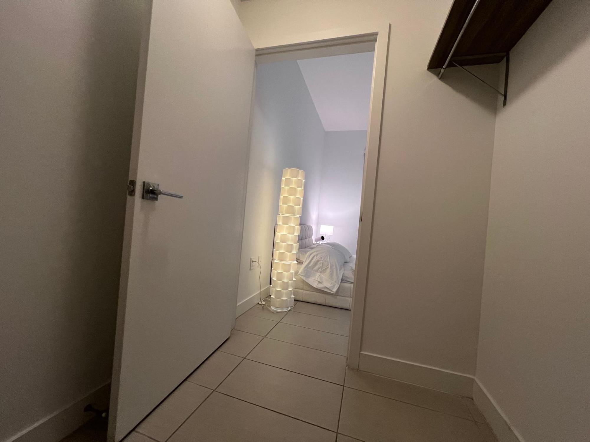 Privatunterkunft Master Bed In Calle Ocho